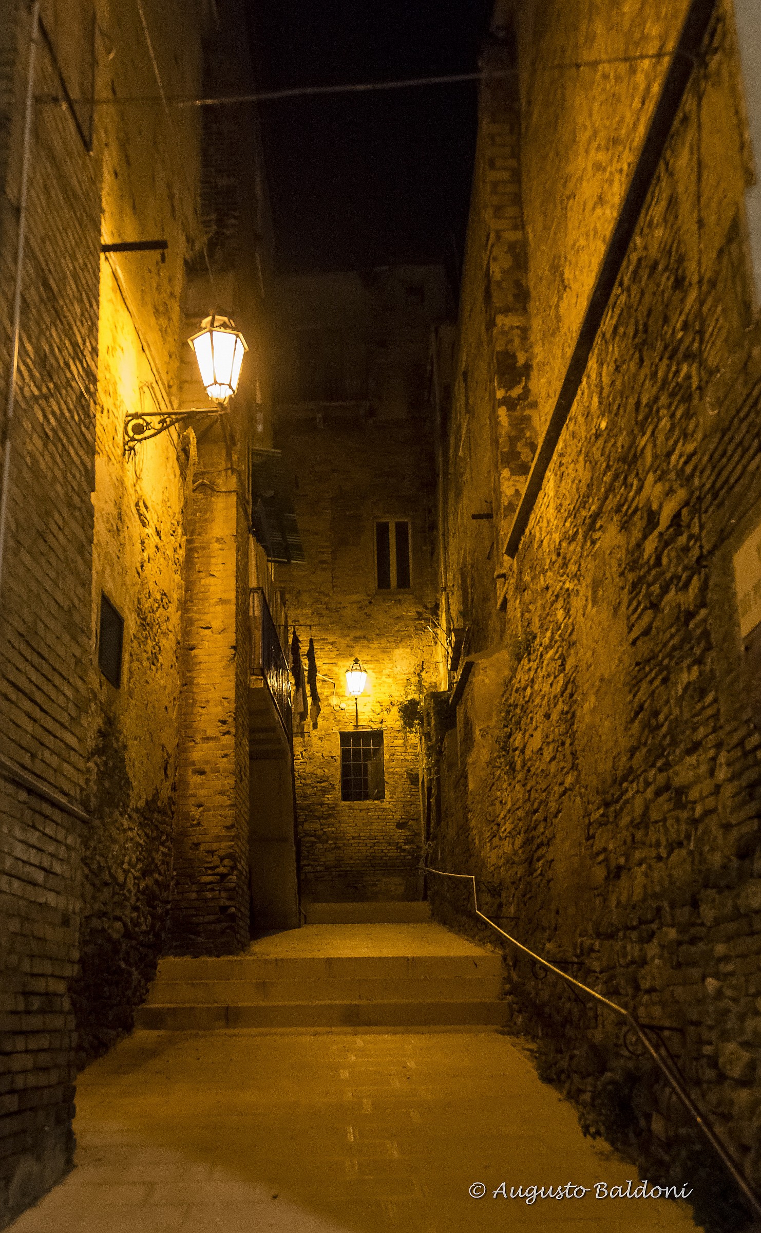 Ortona (Ch) - Alley of the Old City