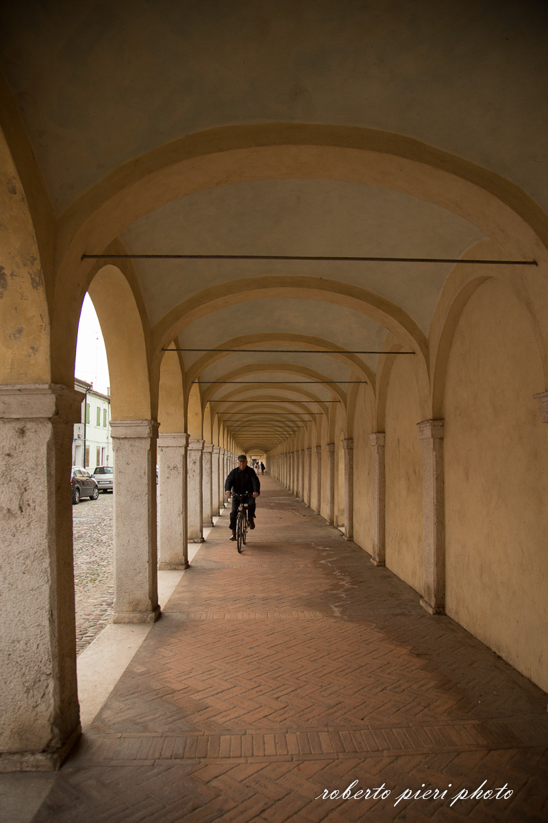 Comacchio  I portici