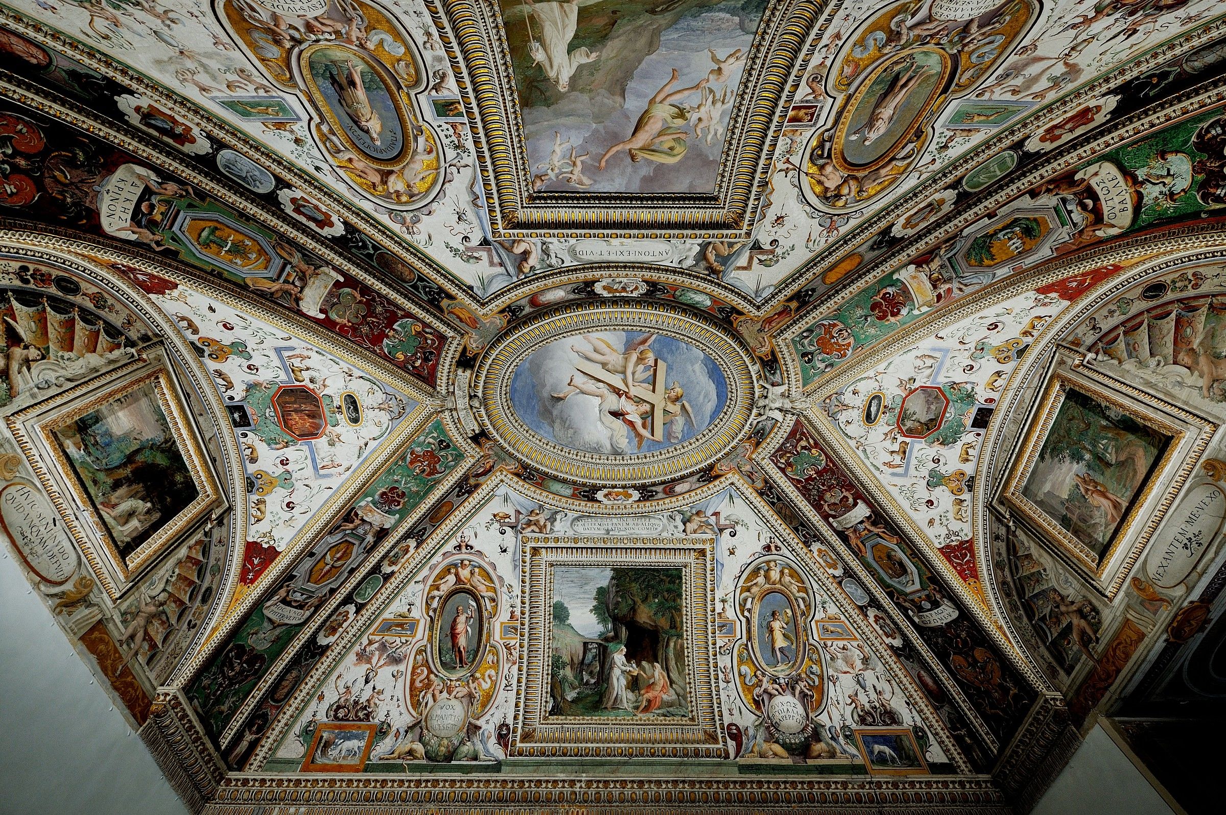 Palazzo Farnese (Caprarola-VT)