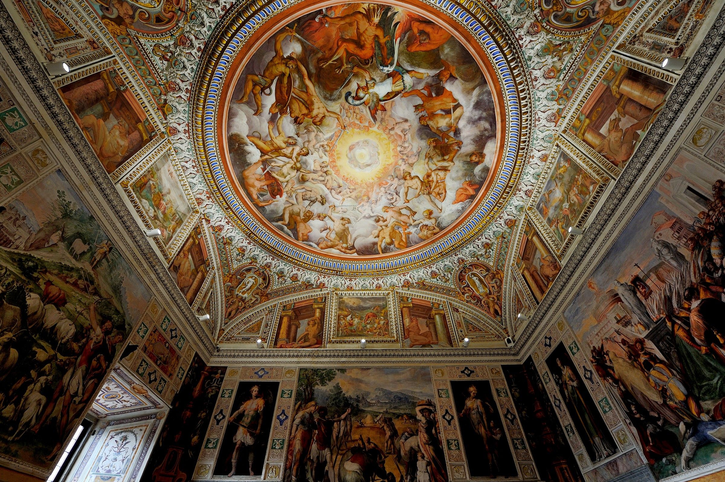 Palazzo Farnese (Caprarola-VT)