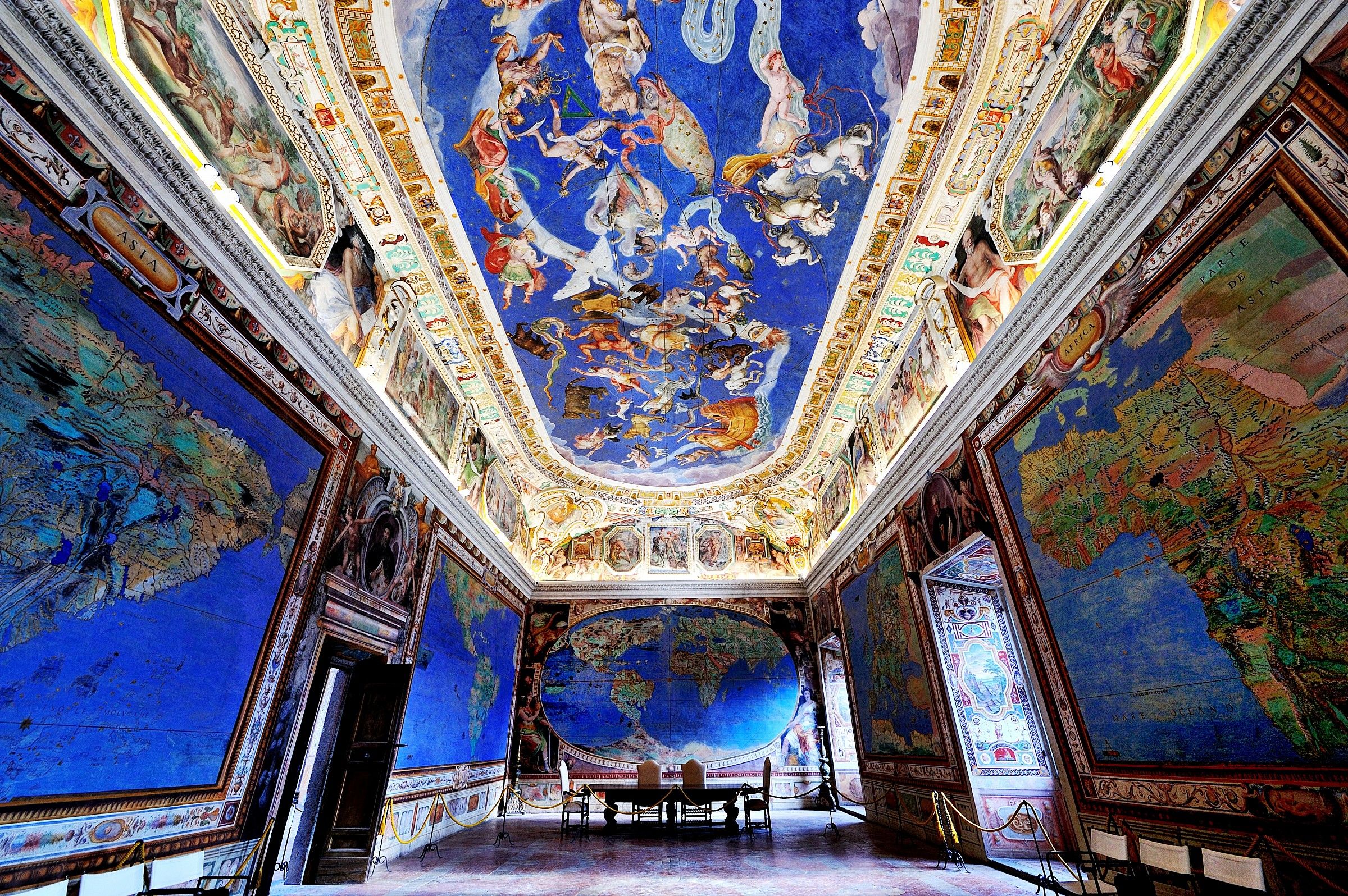 Palazzo Farnese (Caprarola-VT)