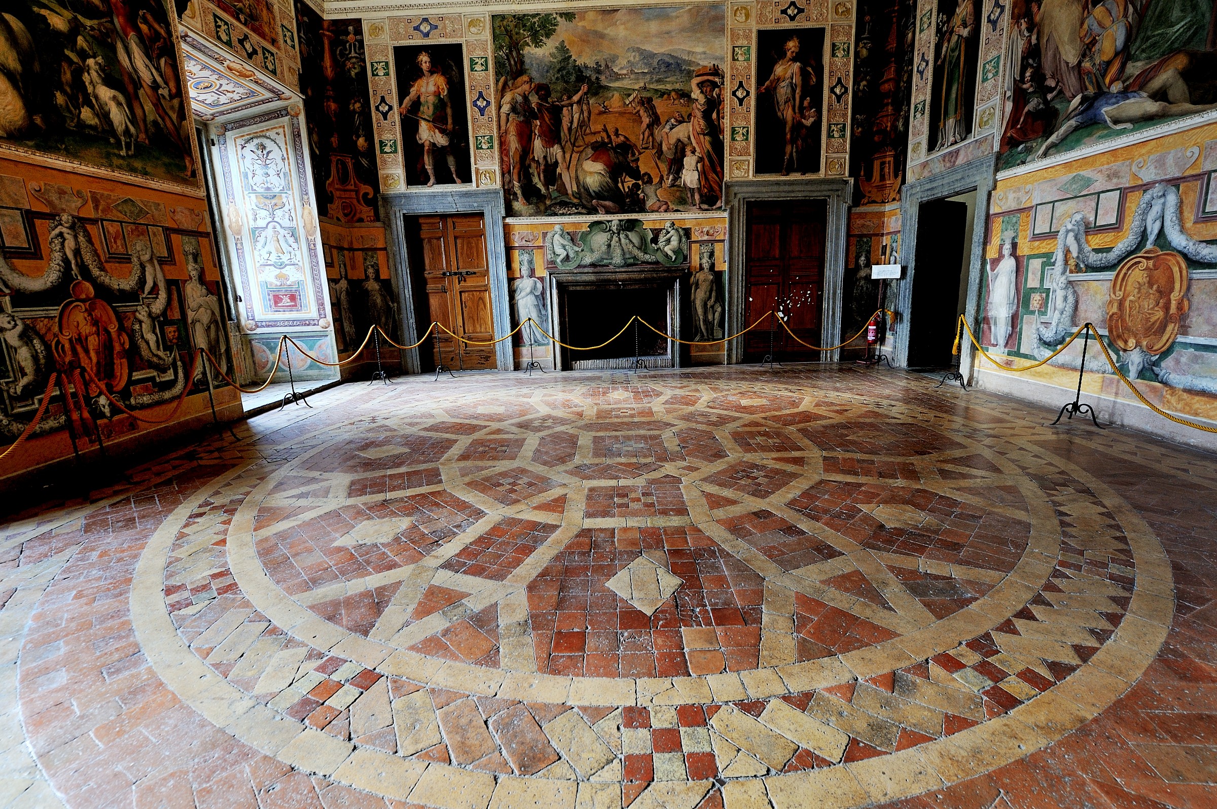 Palazzo Farnese (Caprarola-VT)