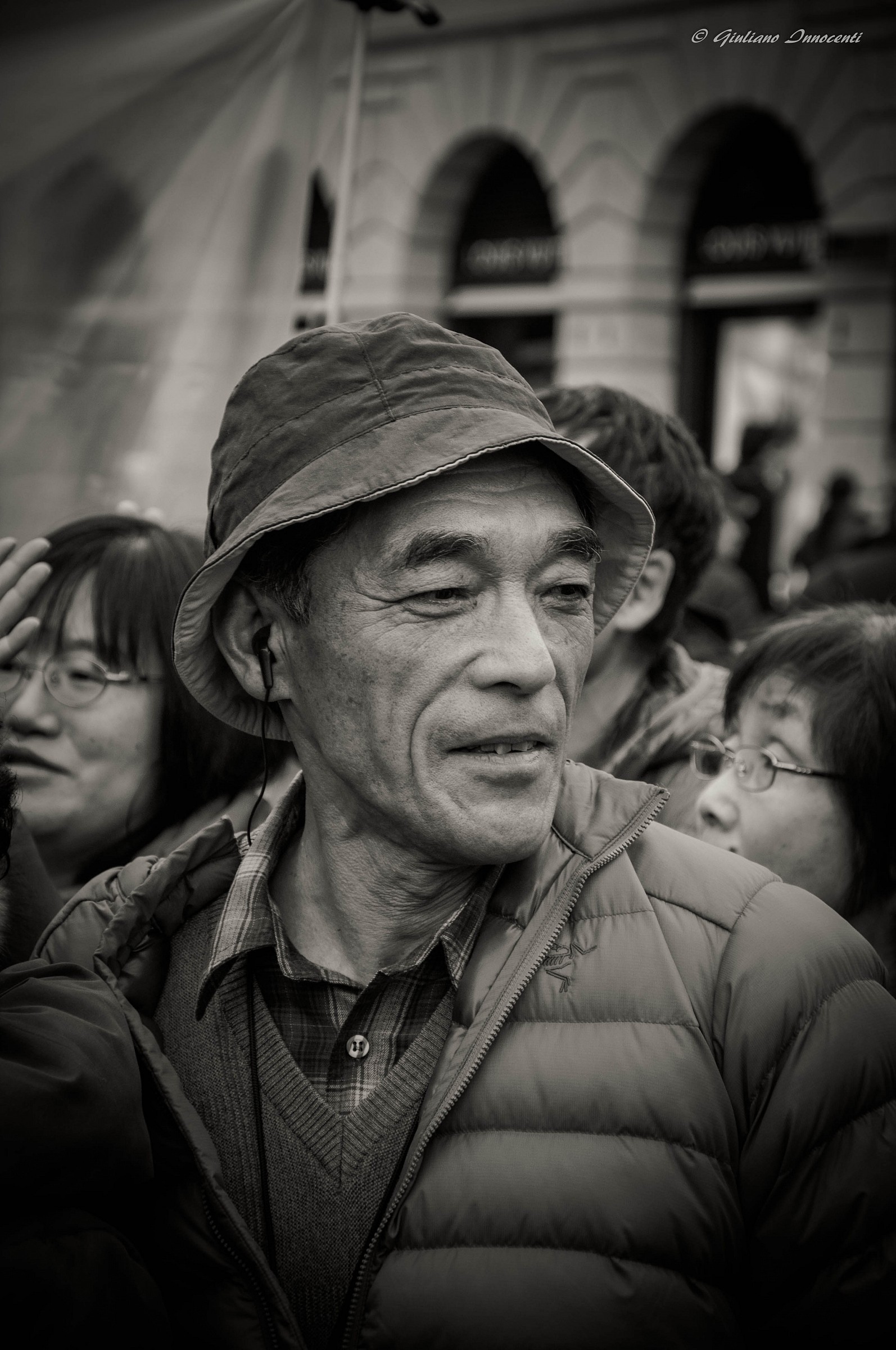 but who are sti photographers