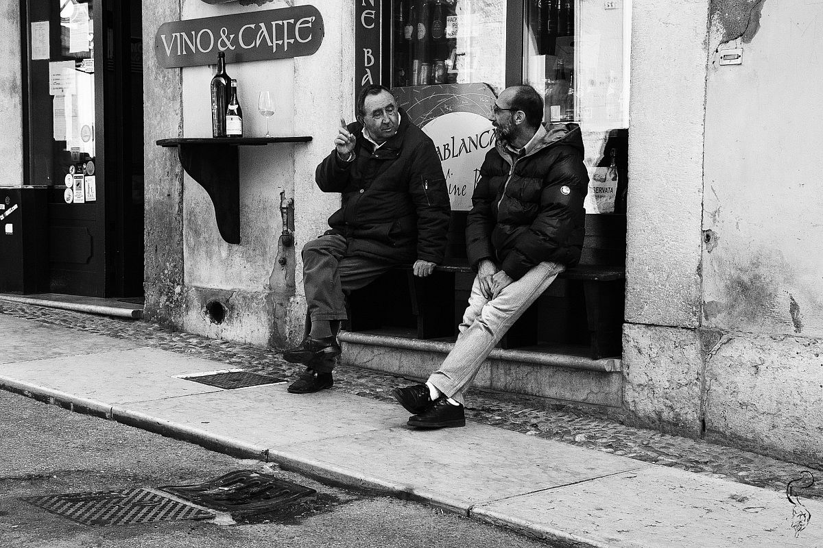 Le senti le campane?....ehm...no capo...bevuto troppo?