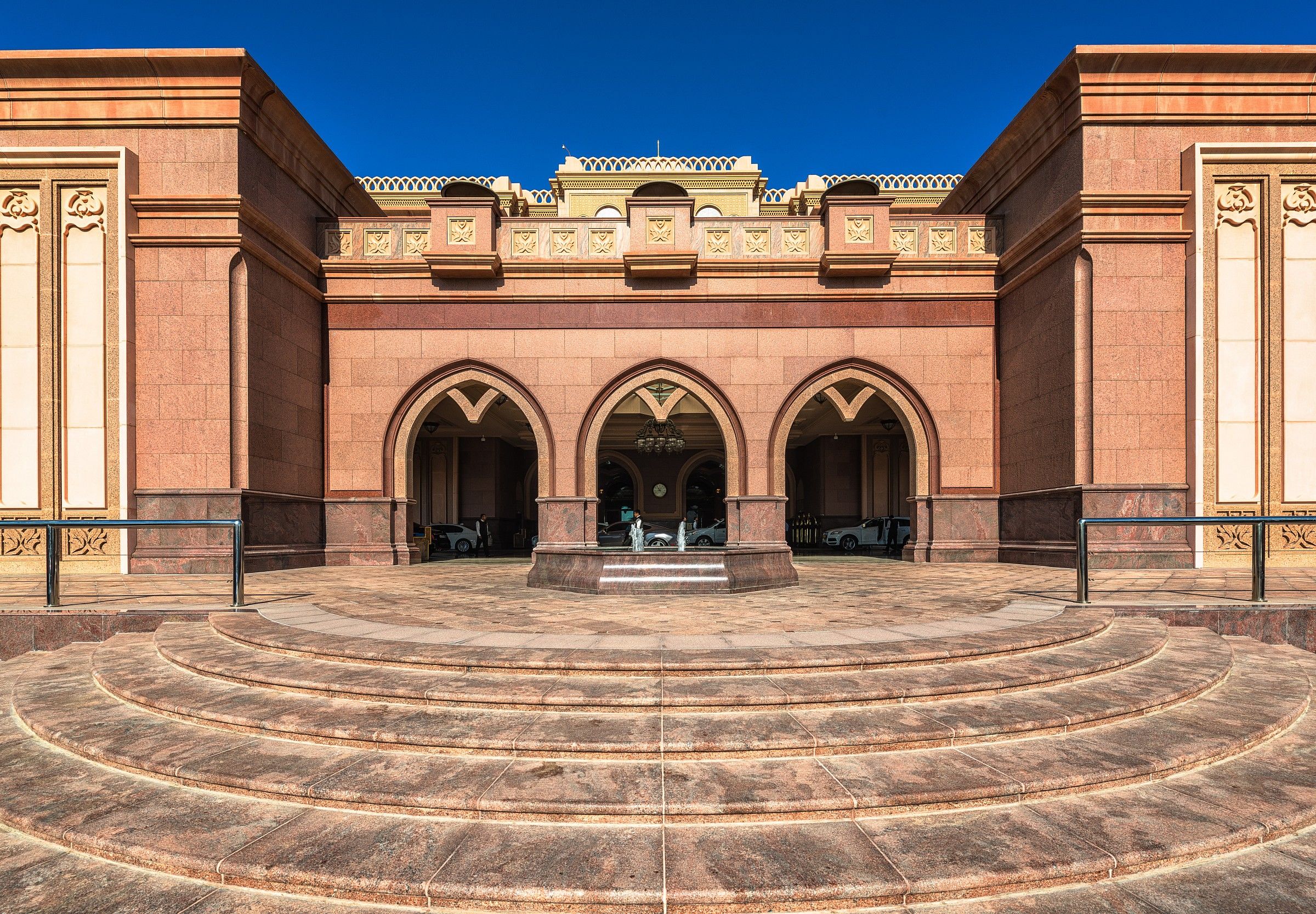 Abu Dhabi Emirates Palace