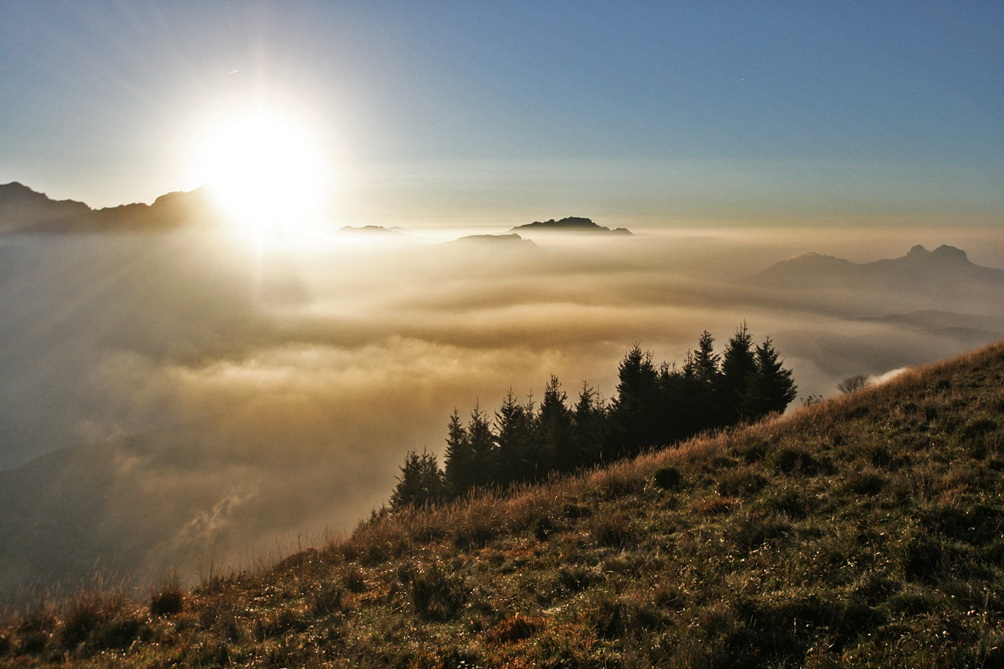 albeggiando ai monti