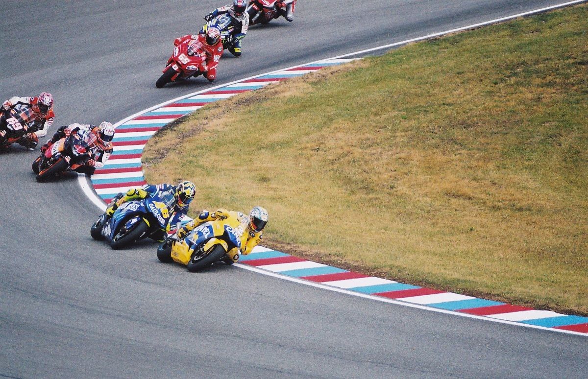 biaggi davanti a rossi...foto !