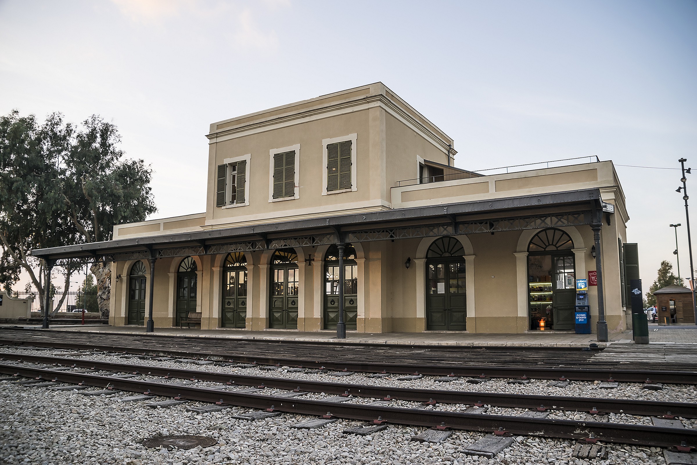 Stazione ferroviaria - 2
