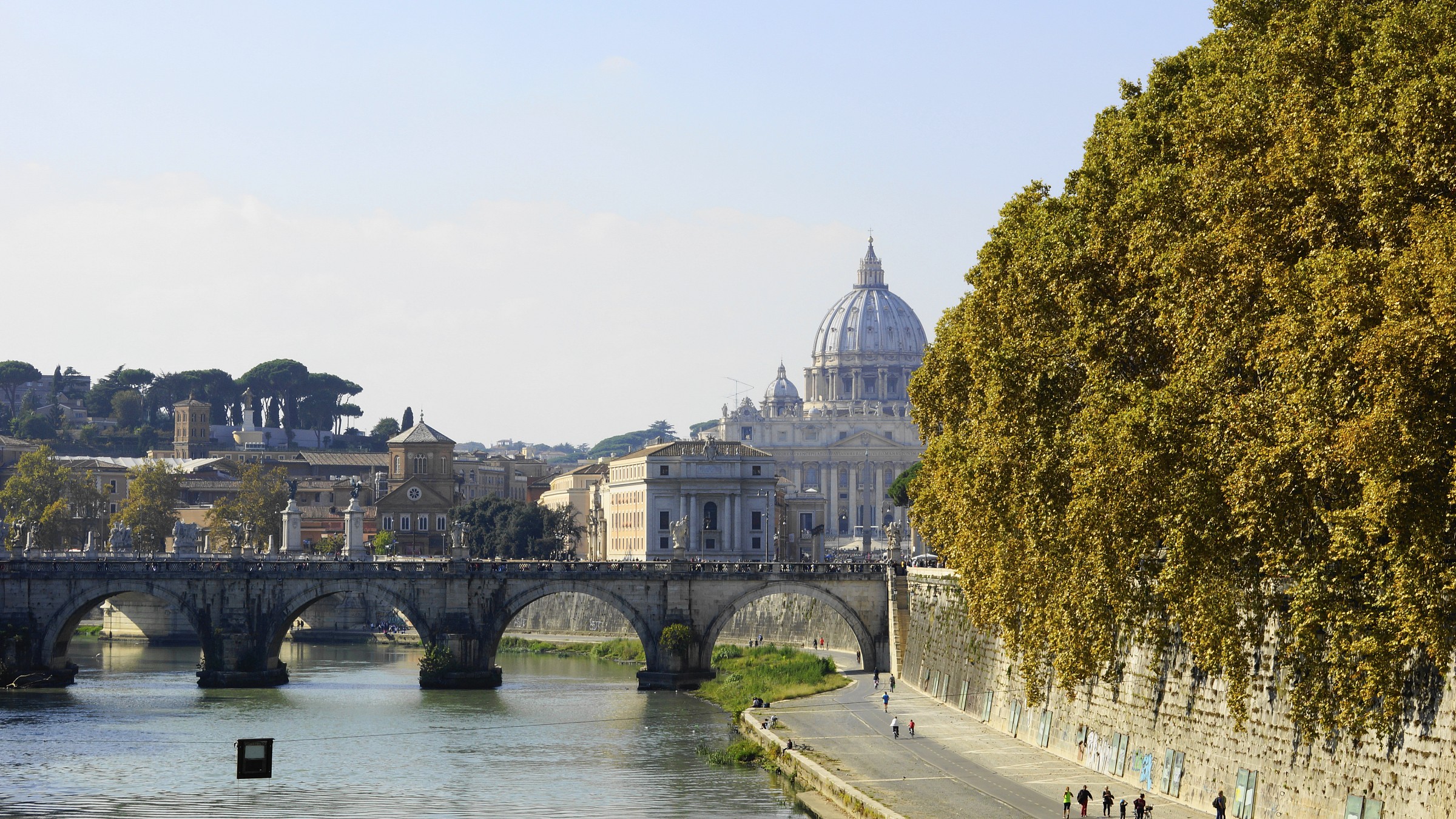 a glimpse of San Pietro