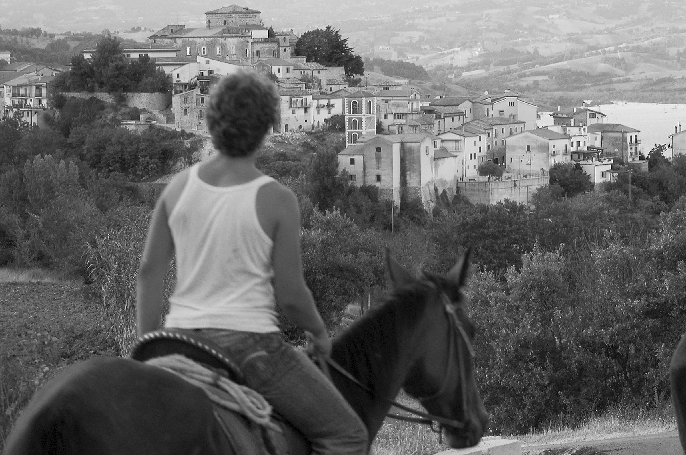 Borgo e Lago in vista