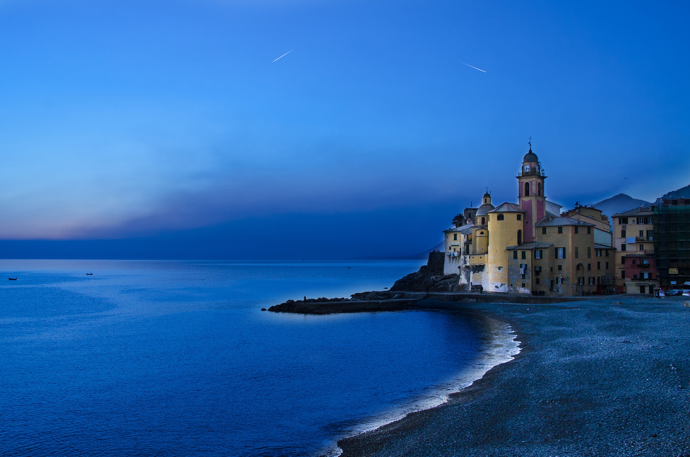 Camogli in blue