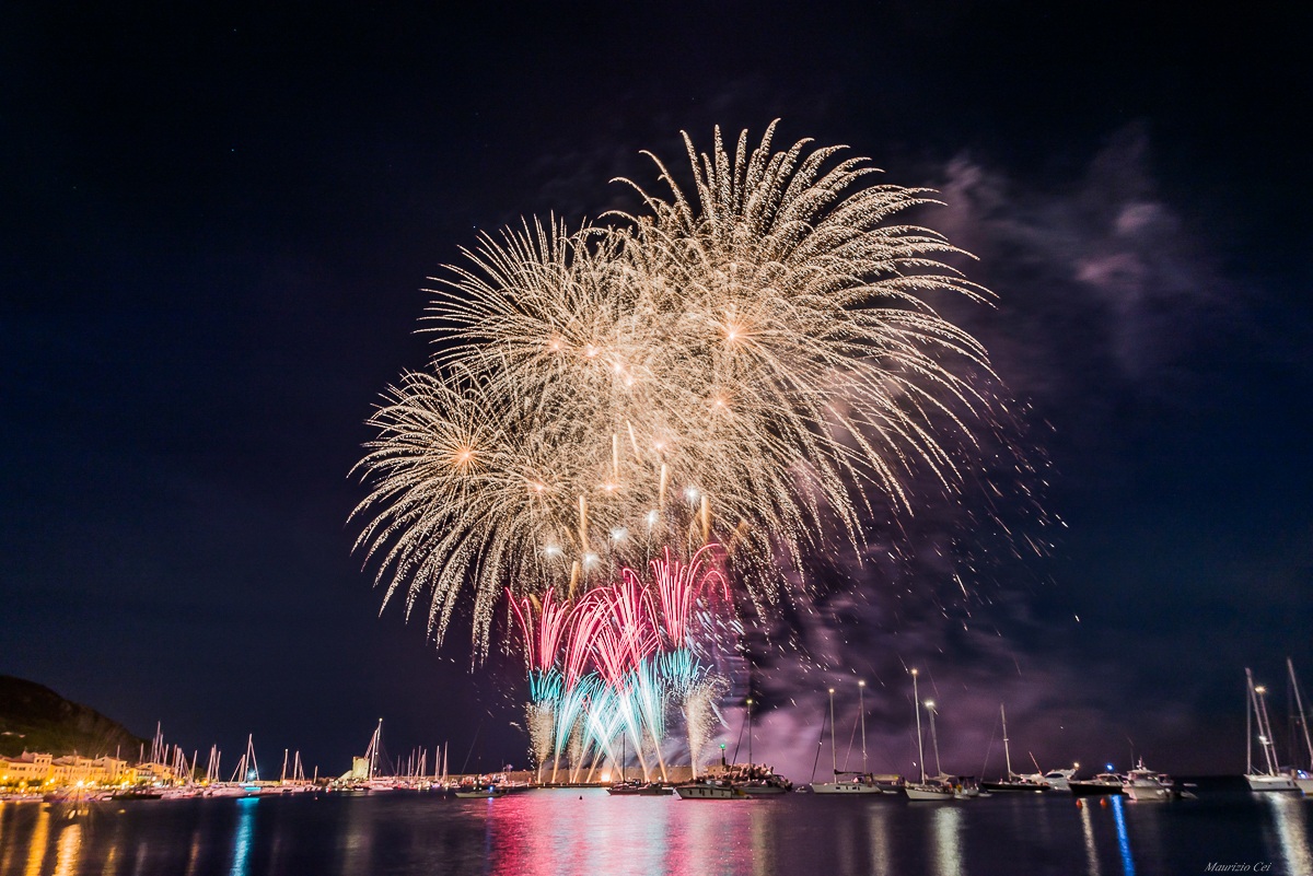 Isola d'elba - fuochi d'artificio Marciana Marina