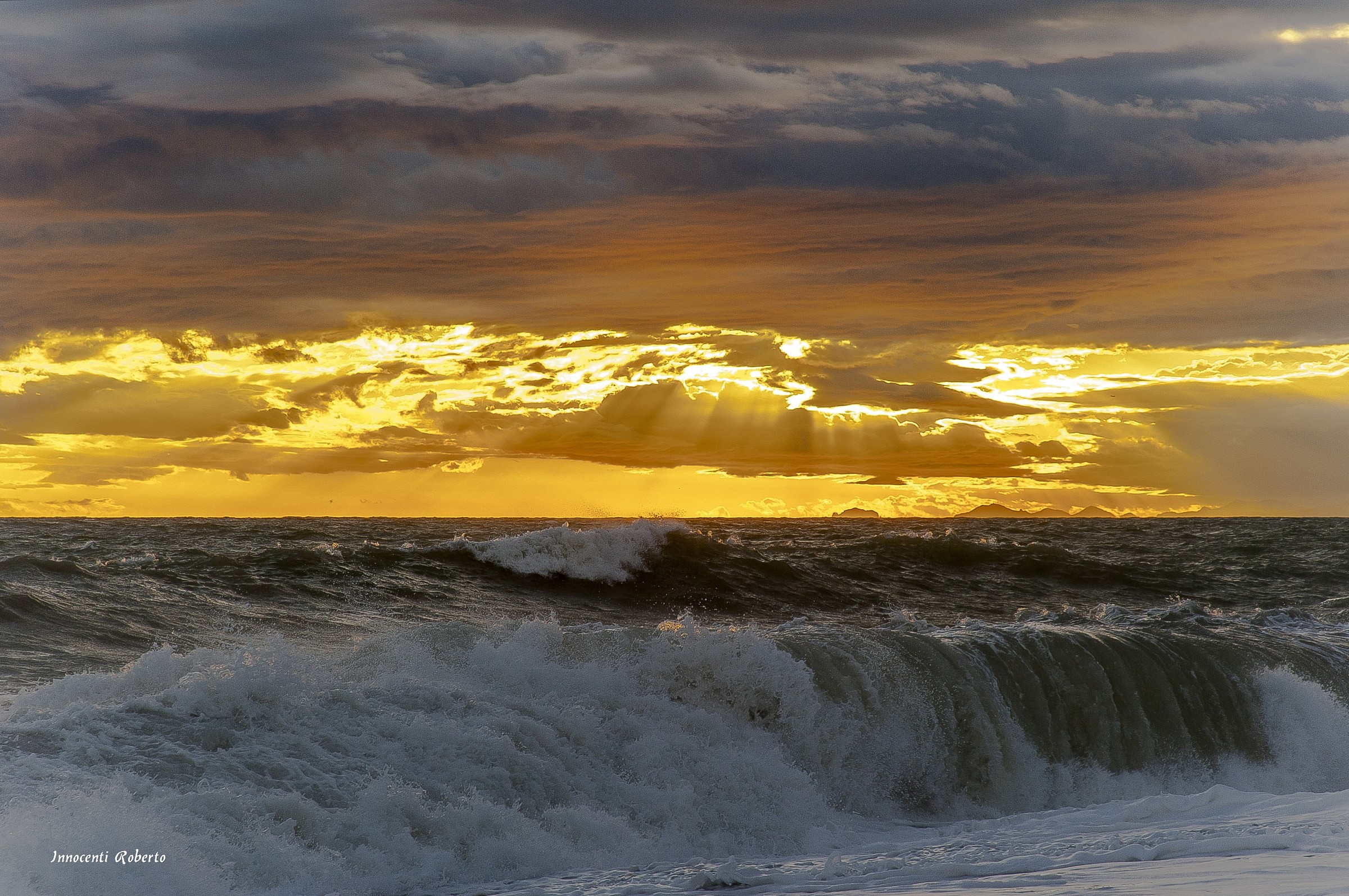 Nikon 24-120mm af-nikkor f/3.5-5.6D.Bordighera(IM)