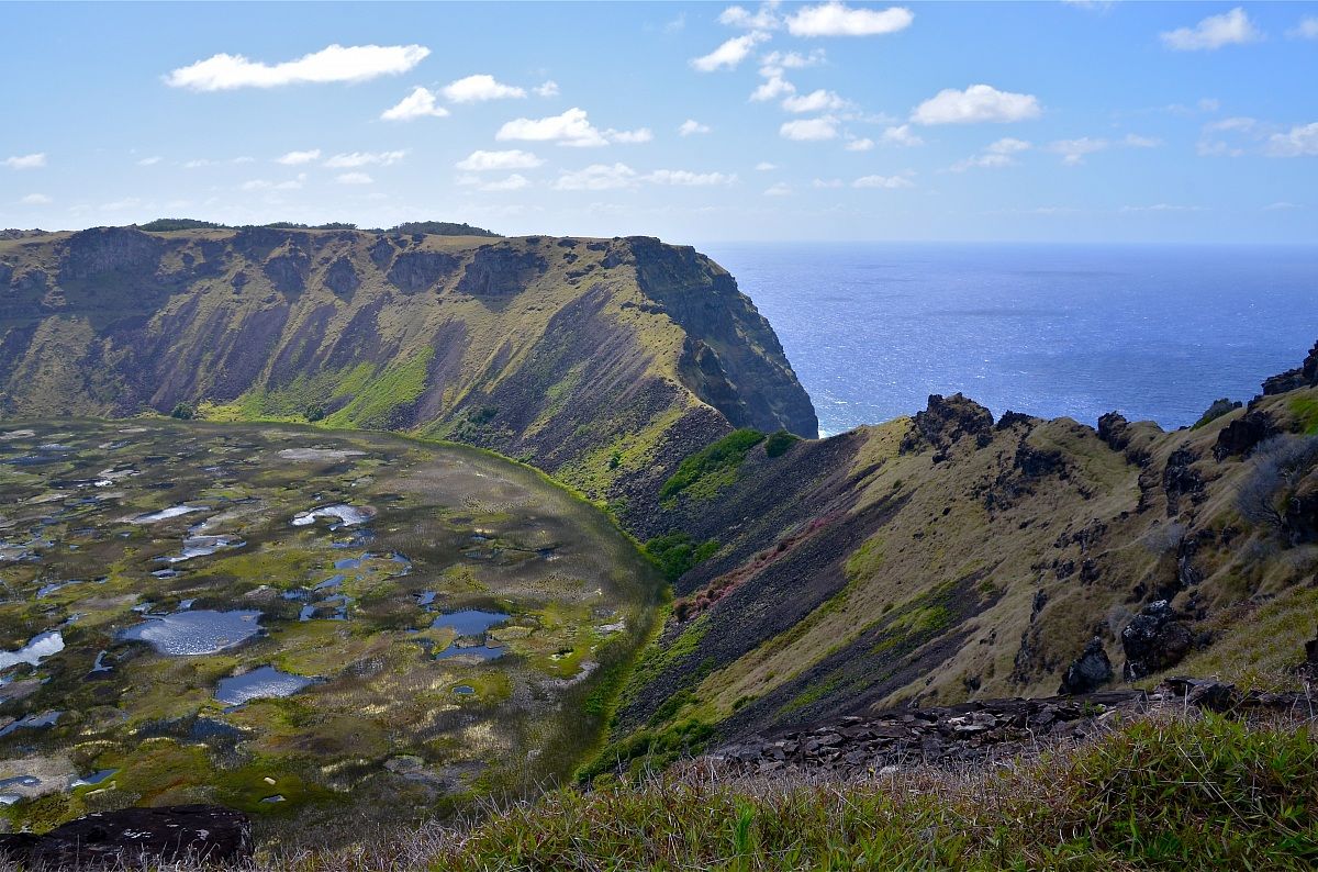 The crater and the ocean