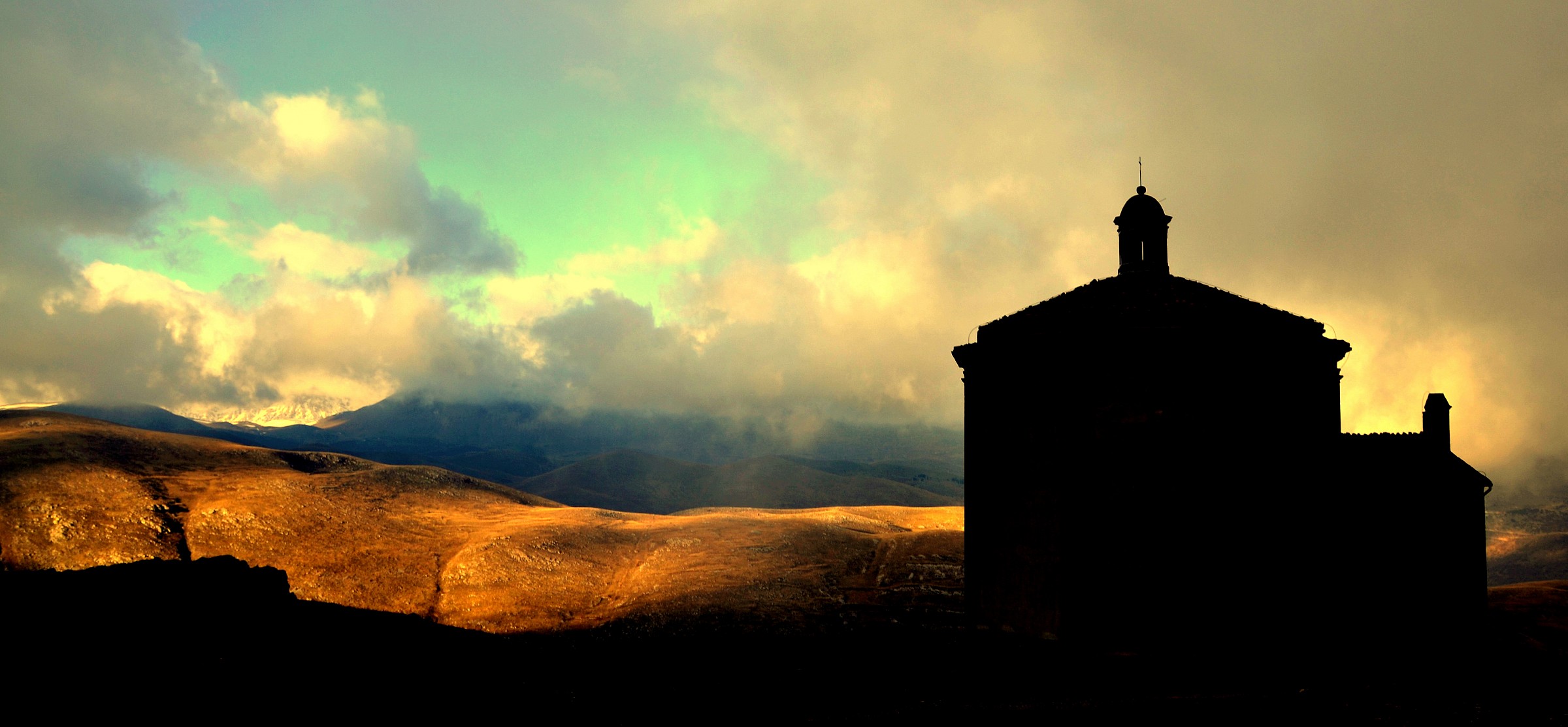 Santa Maria della Pietà  - Rocca Calascio