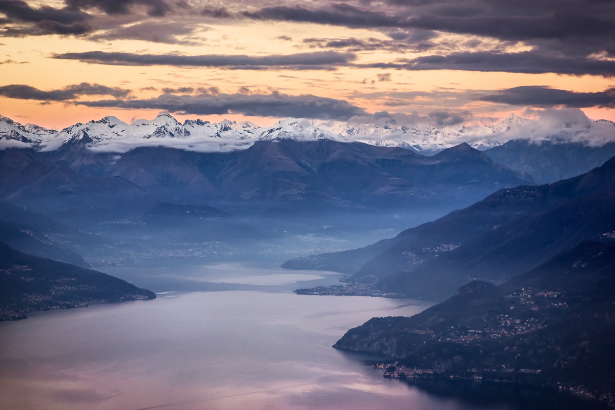 L'inverno si posa sul Lago di Como