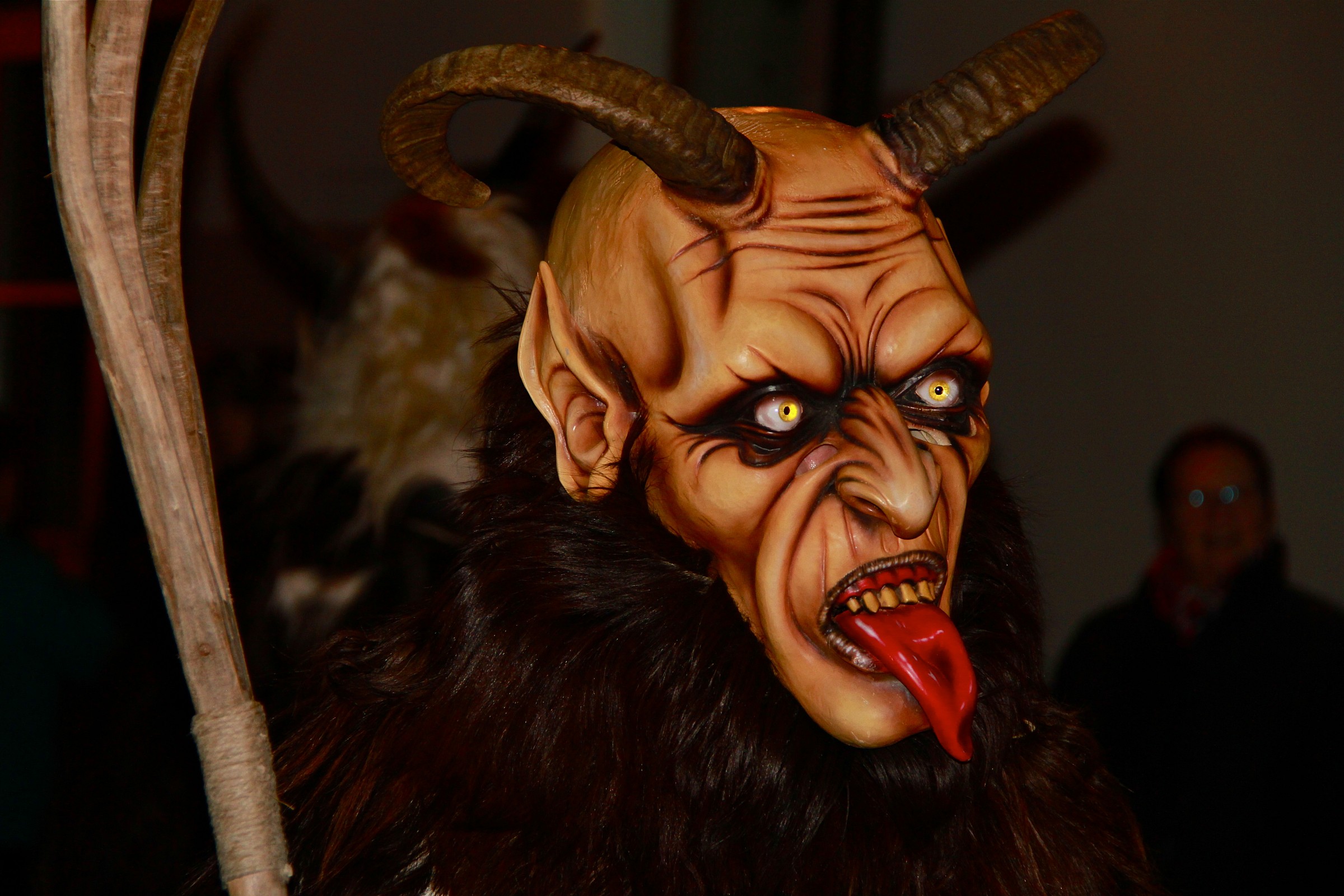 Krampus nel paese di Cornaiano (bz)