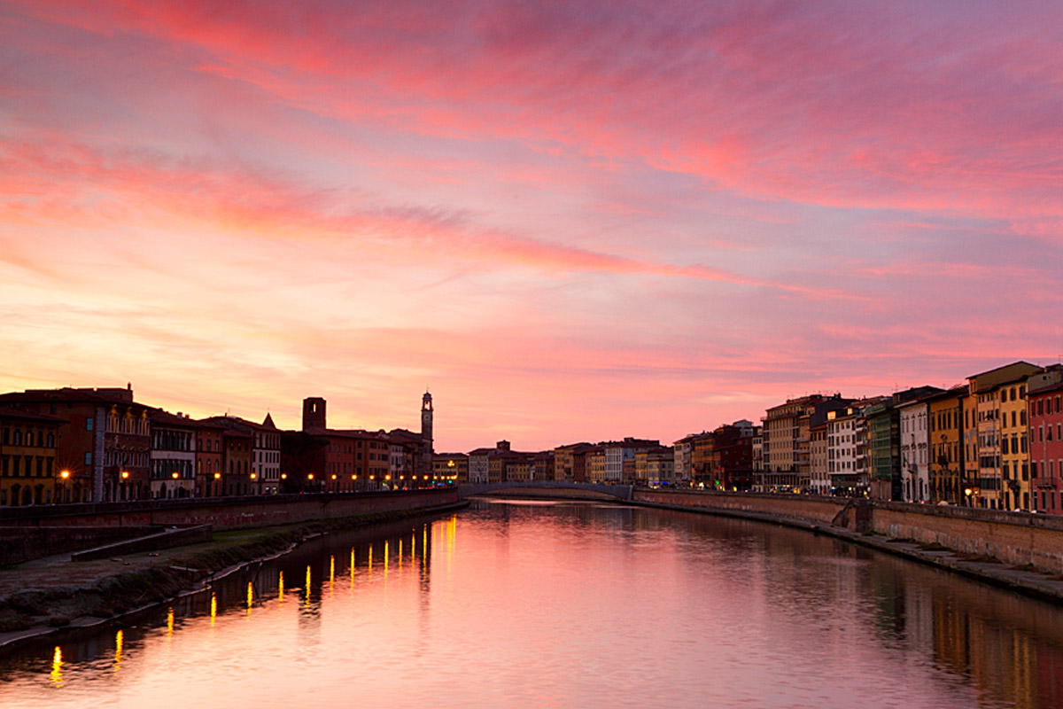 Tramonto sui Lungarni di Pisa