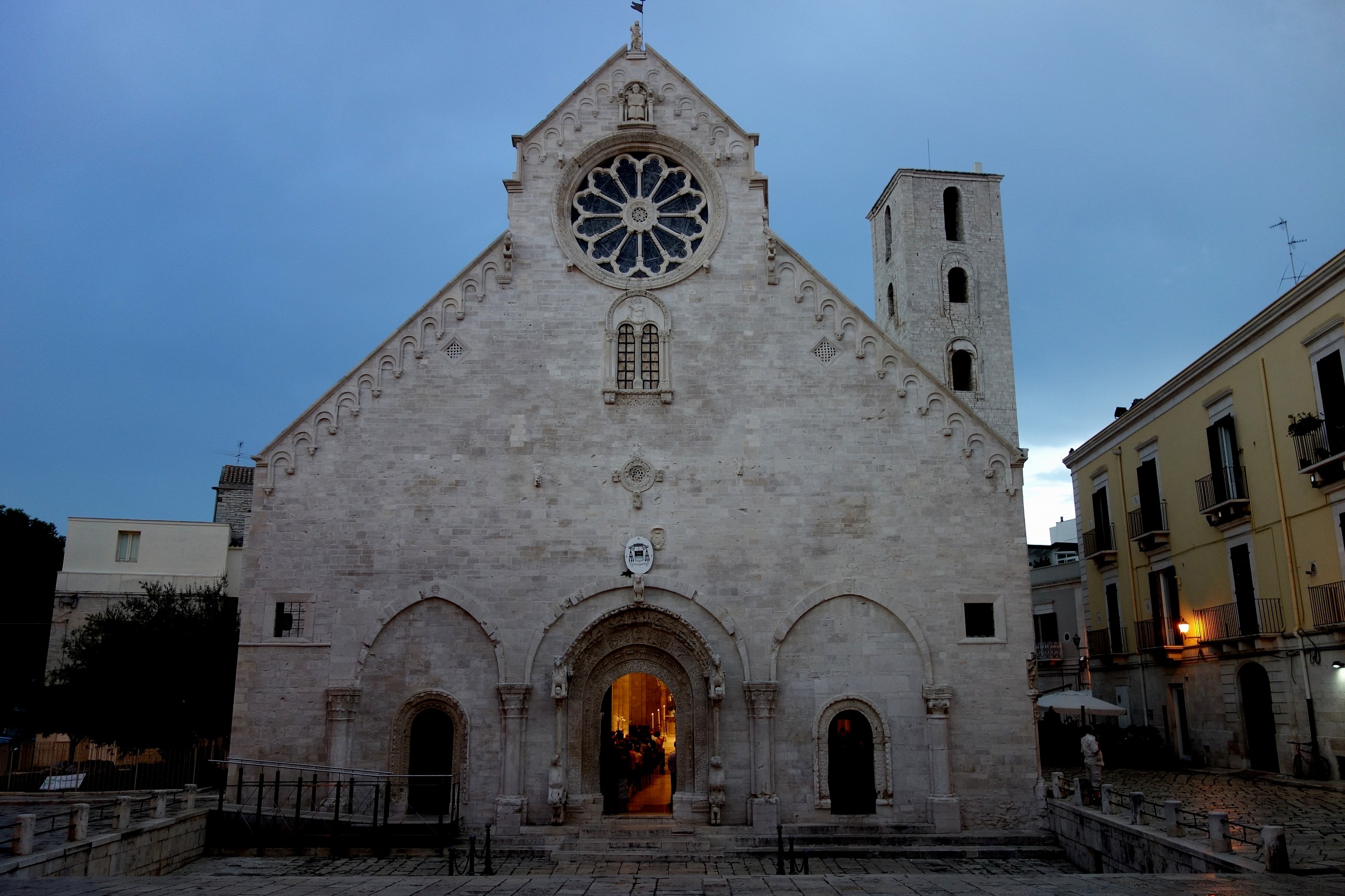 Ascolta, si fa sera (Padre Mariano, 1960).