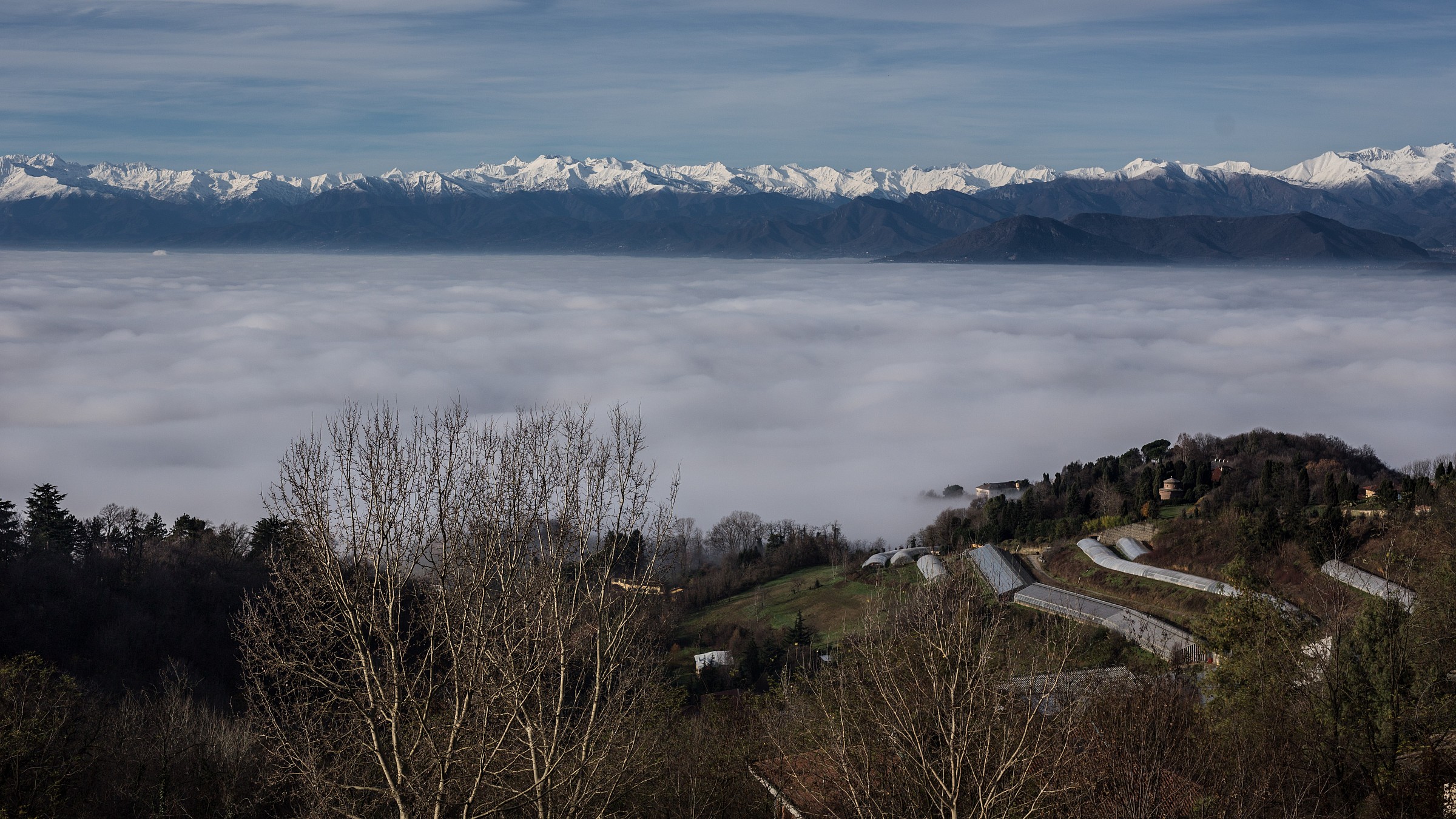 Torino si sveglia nella nebbia