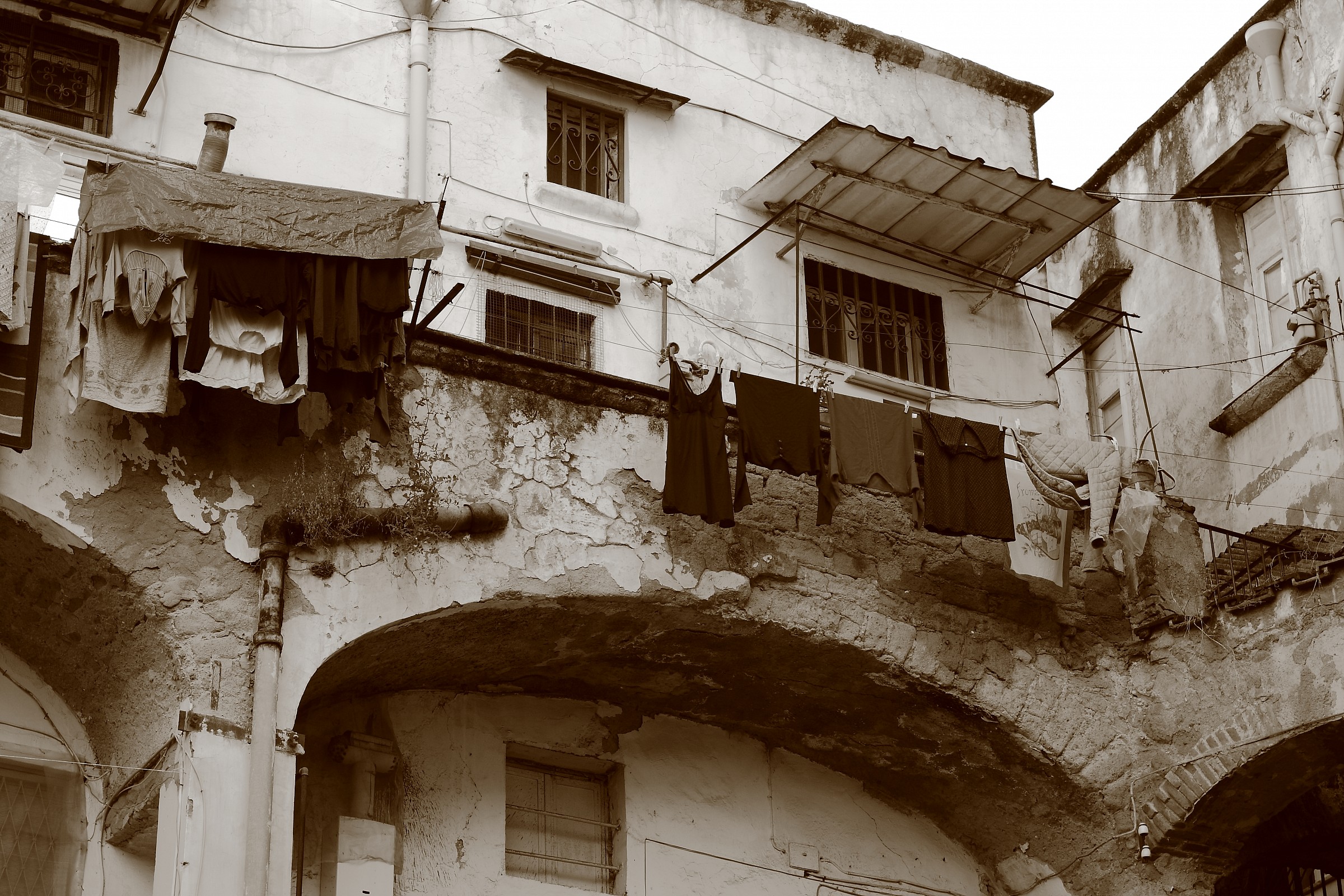 Alzi gli occhi al cielo e...