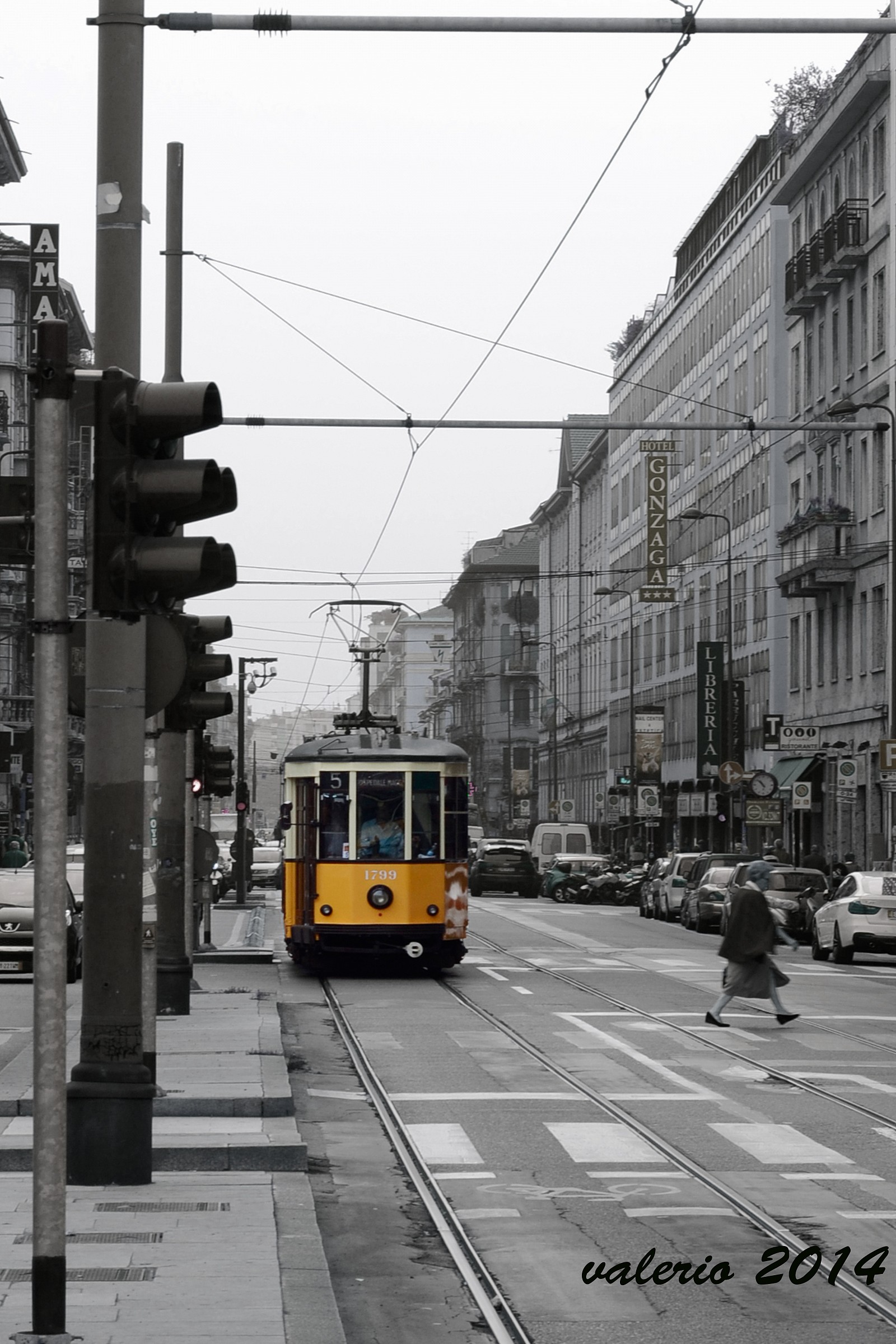 Yellow Tram