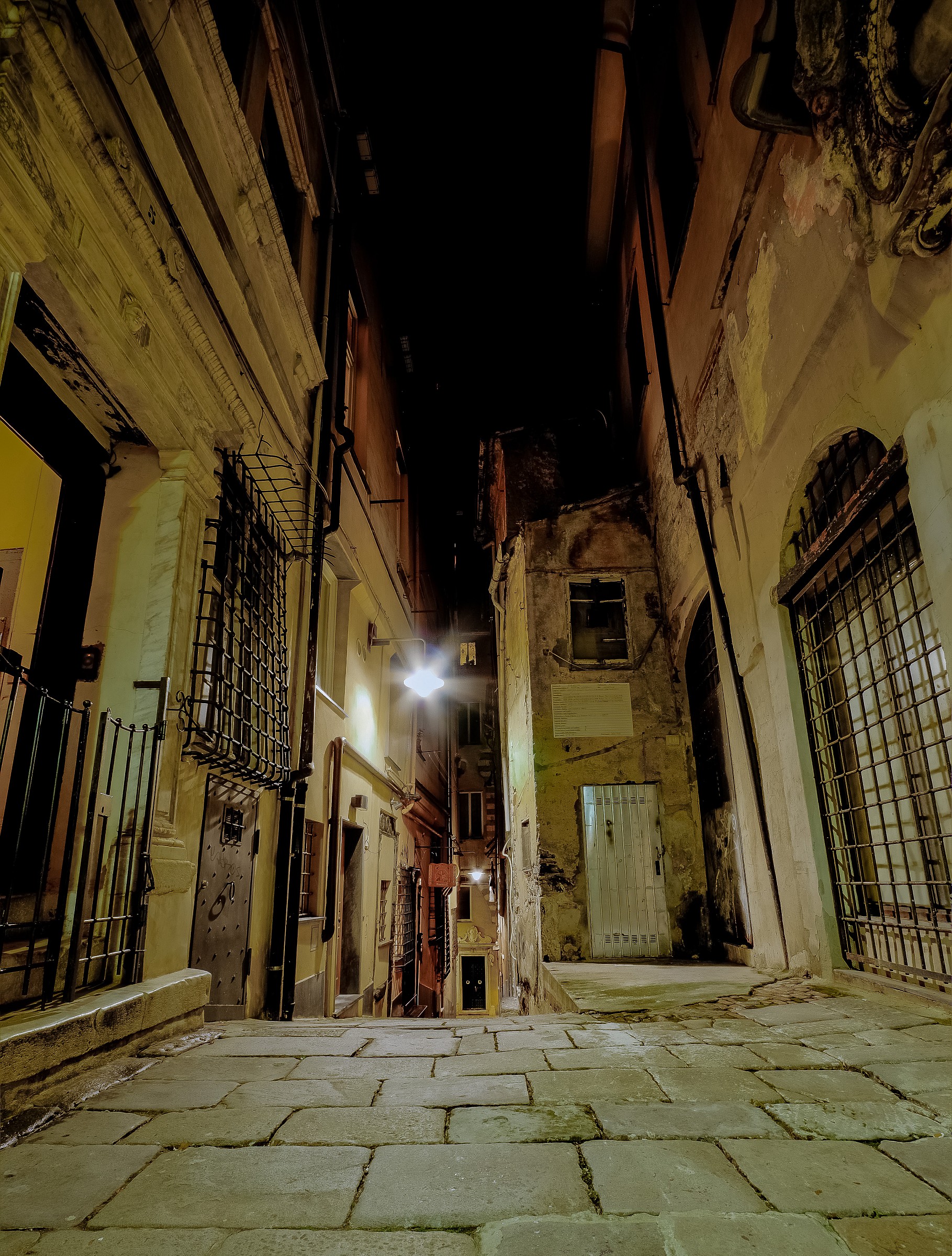 Ge-vicoletto centro storico