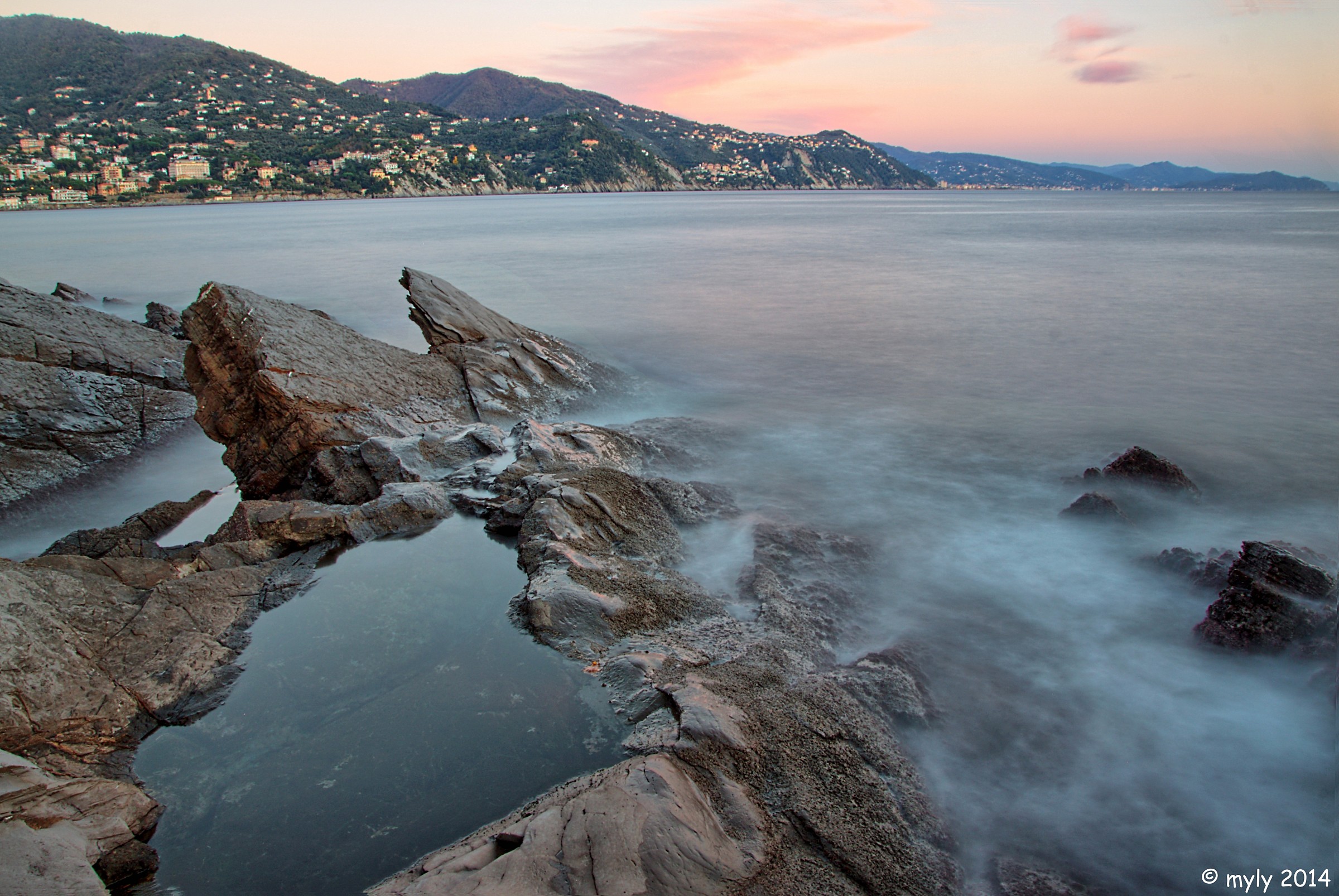 While the waves crash in the sea and met the land