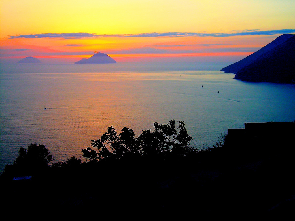 Eolie... terre di vento...