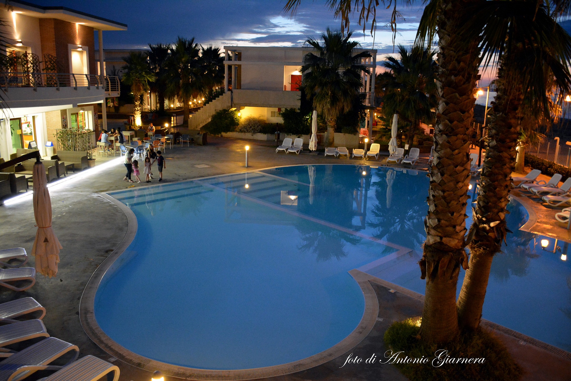 the pool with the heart