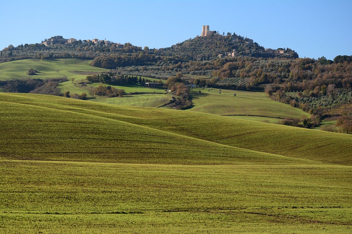 Autunno. La Rocca di Tentennato, Rocca d'Orcia