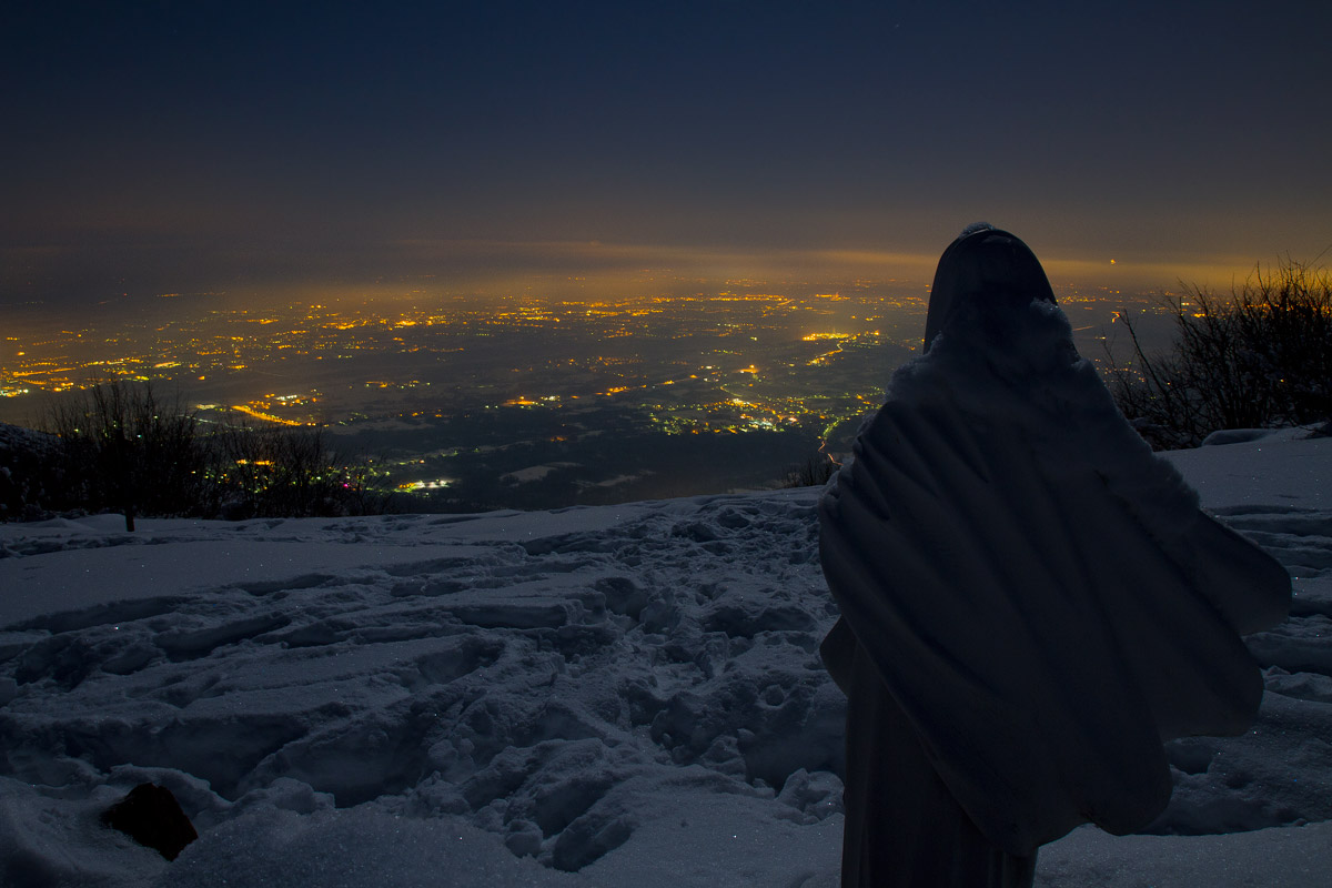 She watches over the plain ...