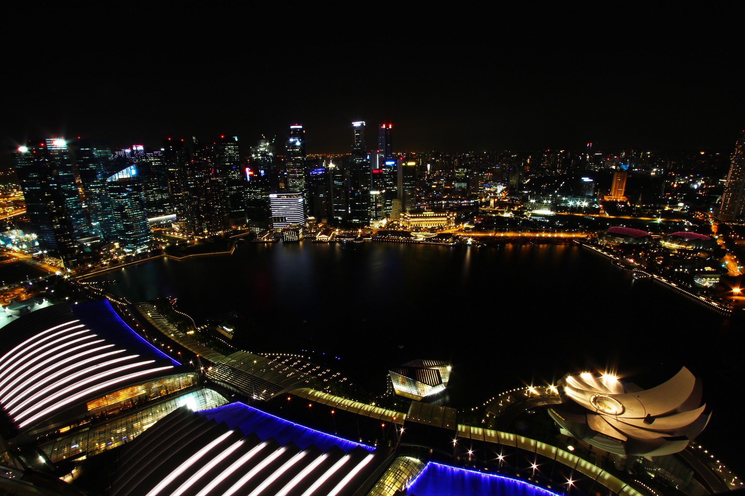 Singapore di notte