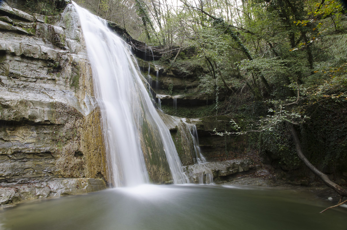 Waterfall of the ditch Ca 'wind