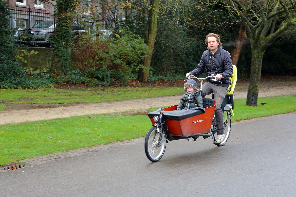 Amsterdam - A Crack with Bakfiets