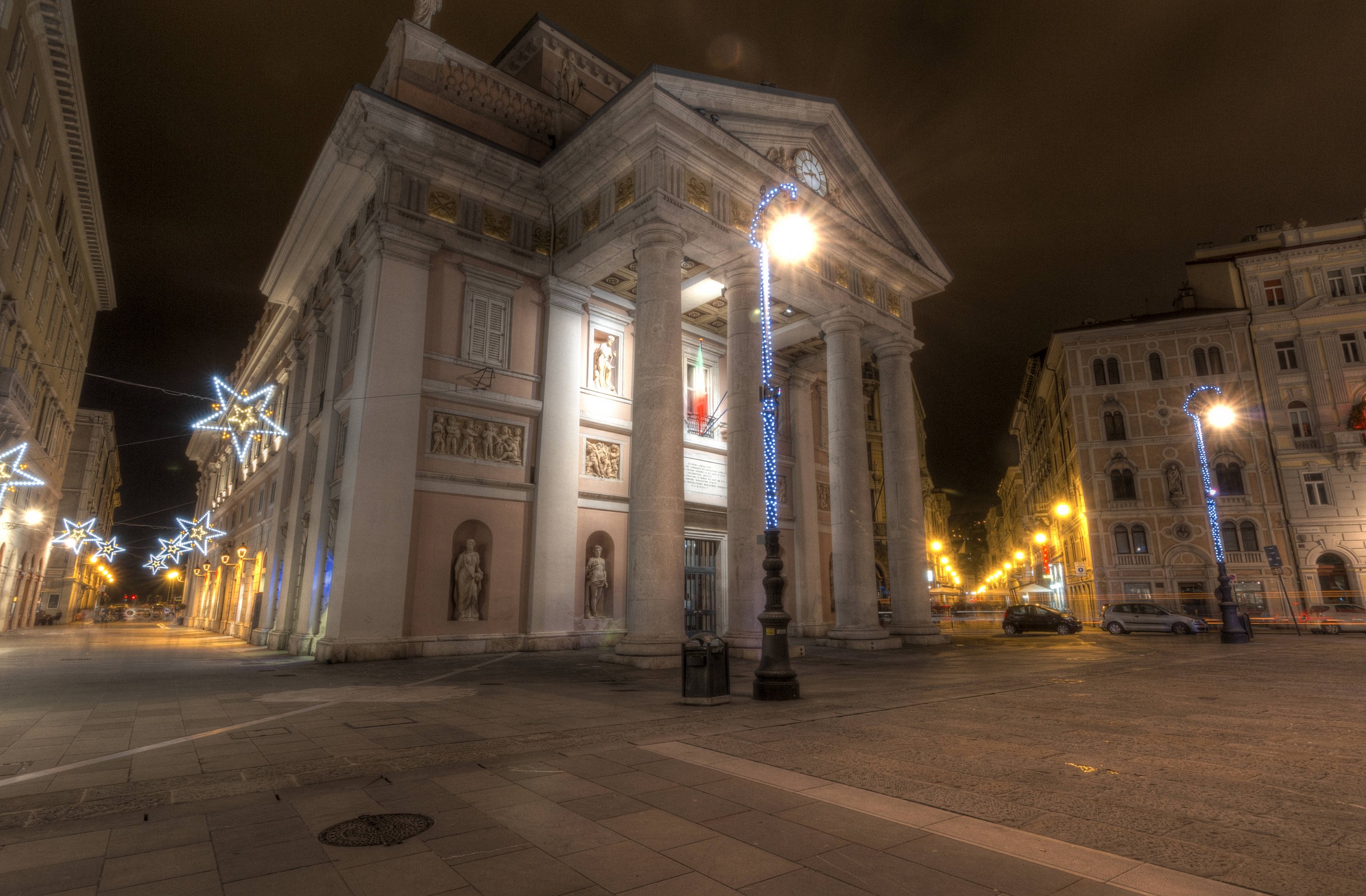 trieste notturna