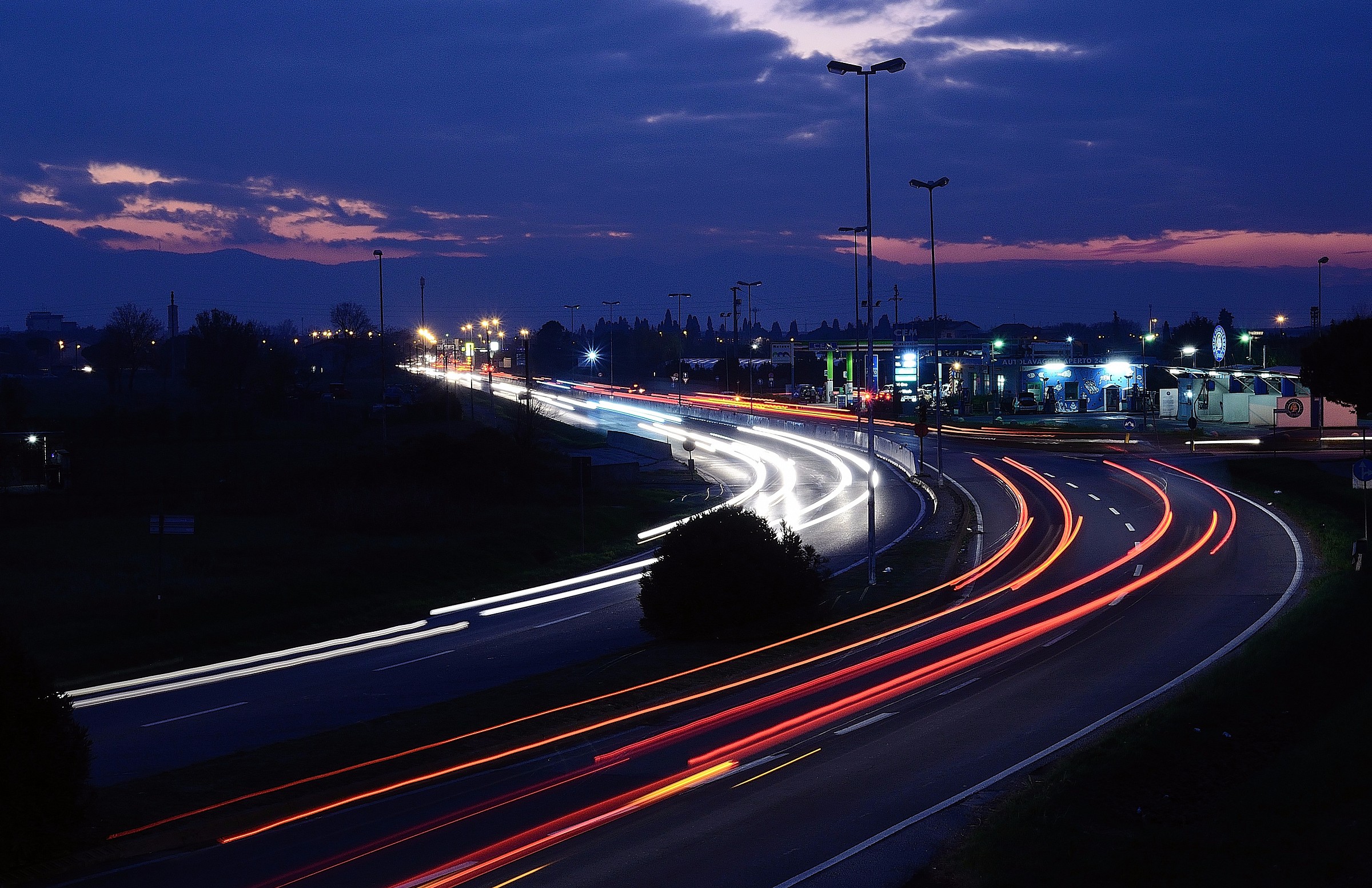 to look at the city 'that moves