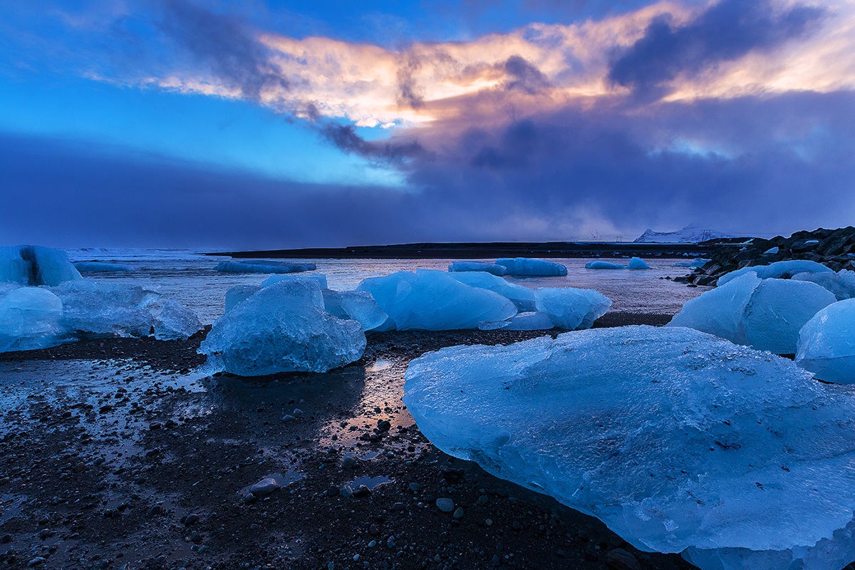 The beach of crystals