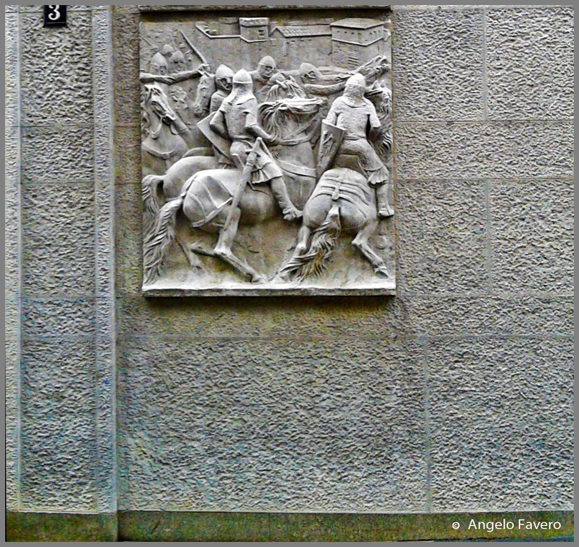 edificio in via Marino - Milano