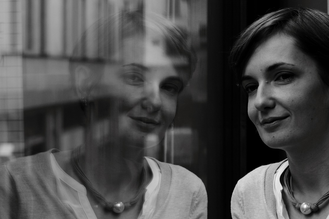 Bianca. Bianco e nero