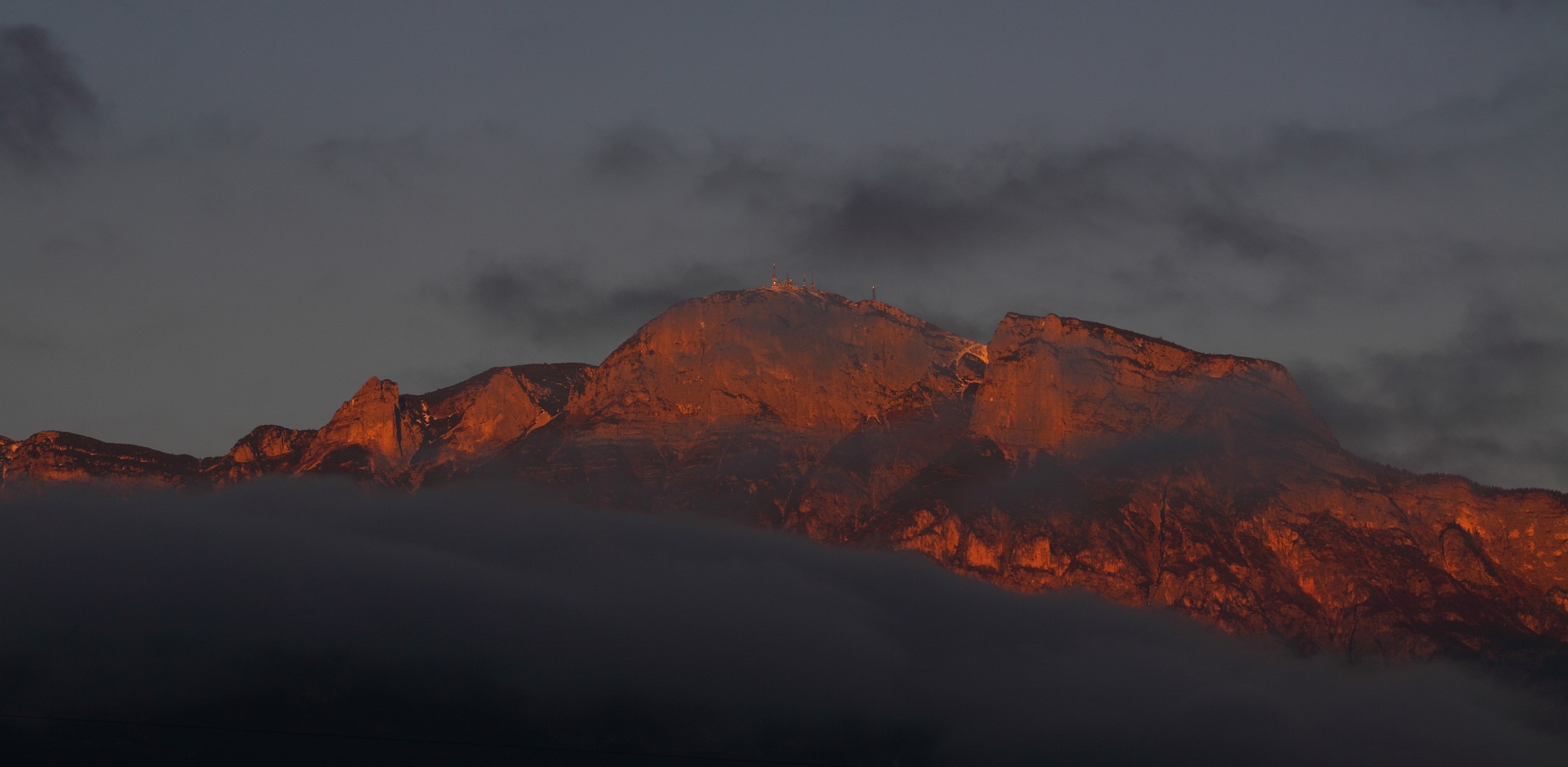 Paganella sopra le nuvole