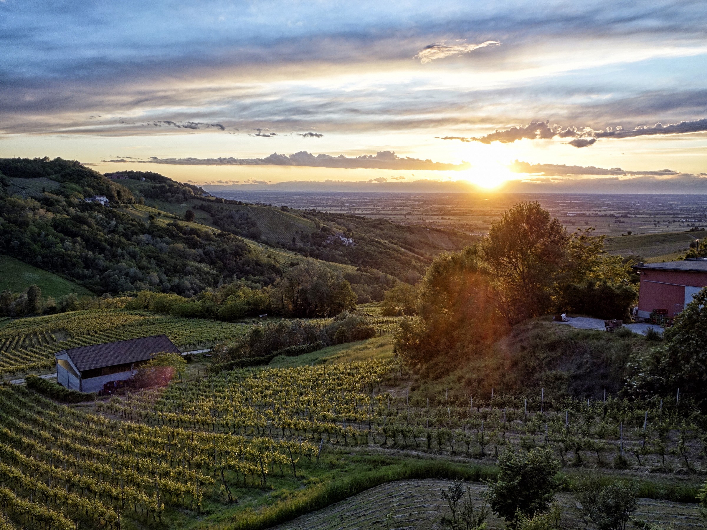 Glimpse of the plain