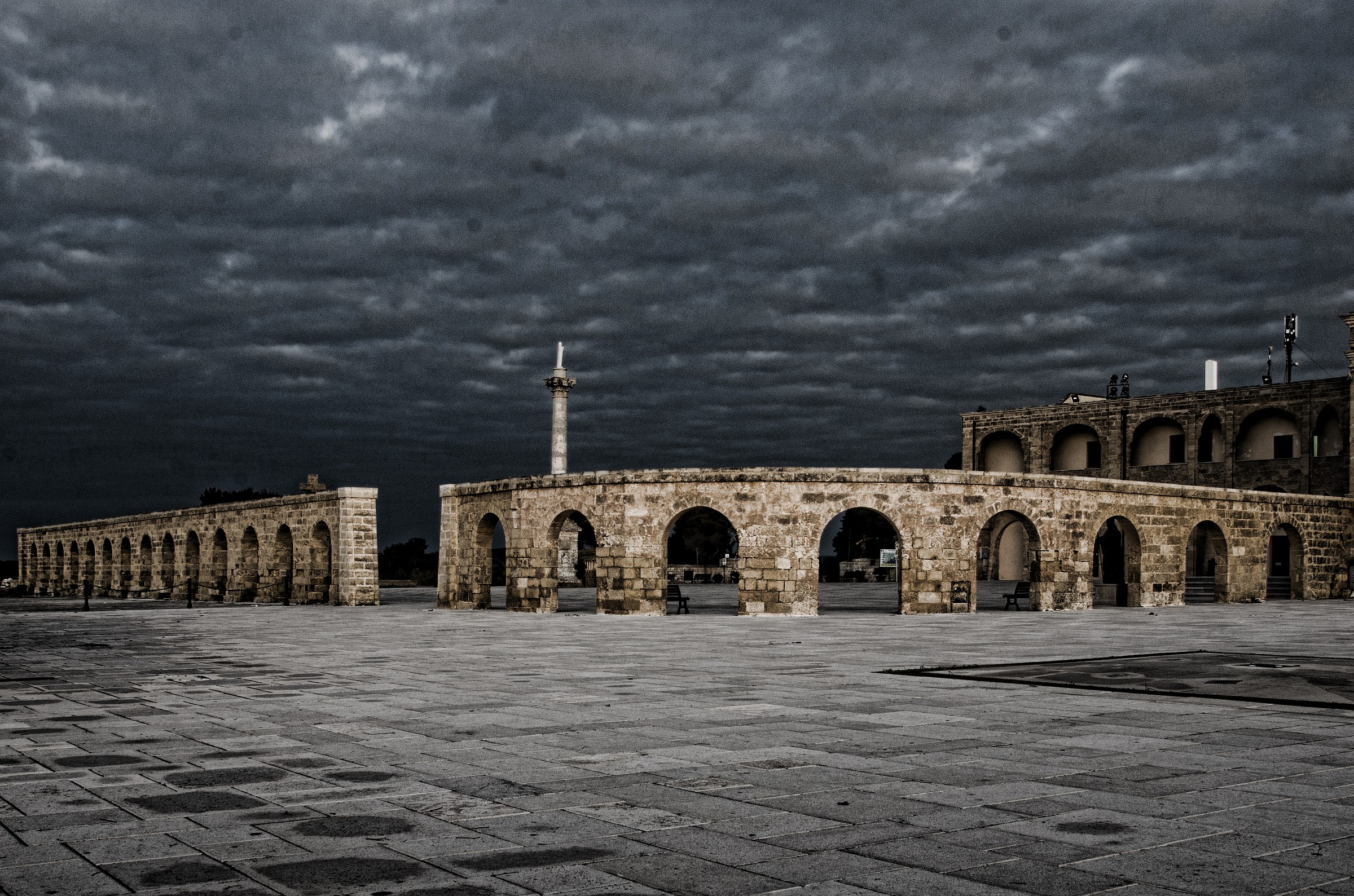 Piazza del santuario - Santa Maria di Leuca