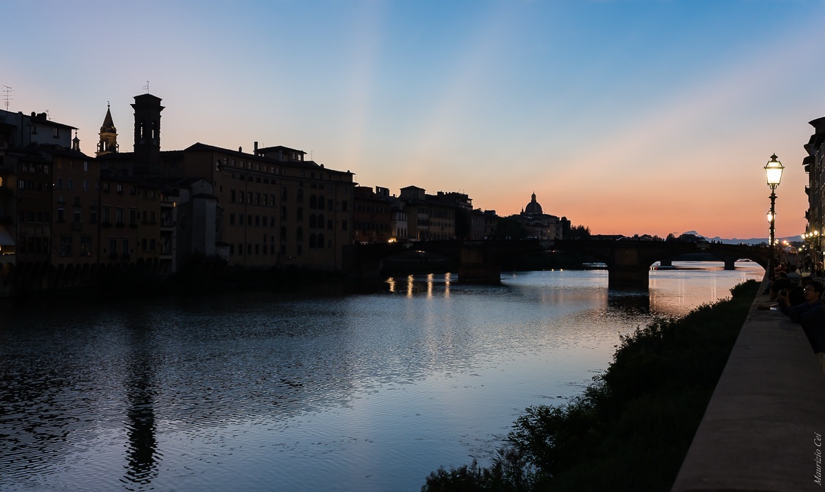 Firenze, sorpreso dalla luce
