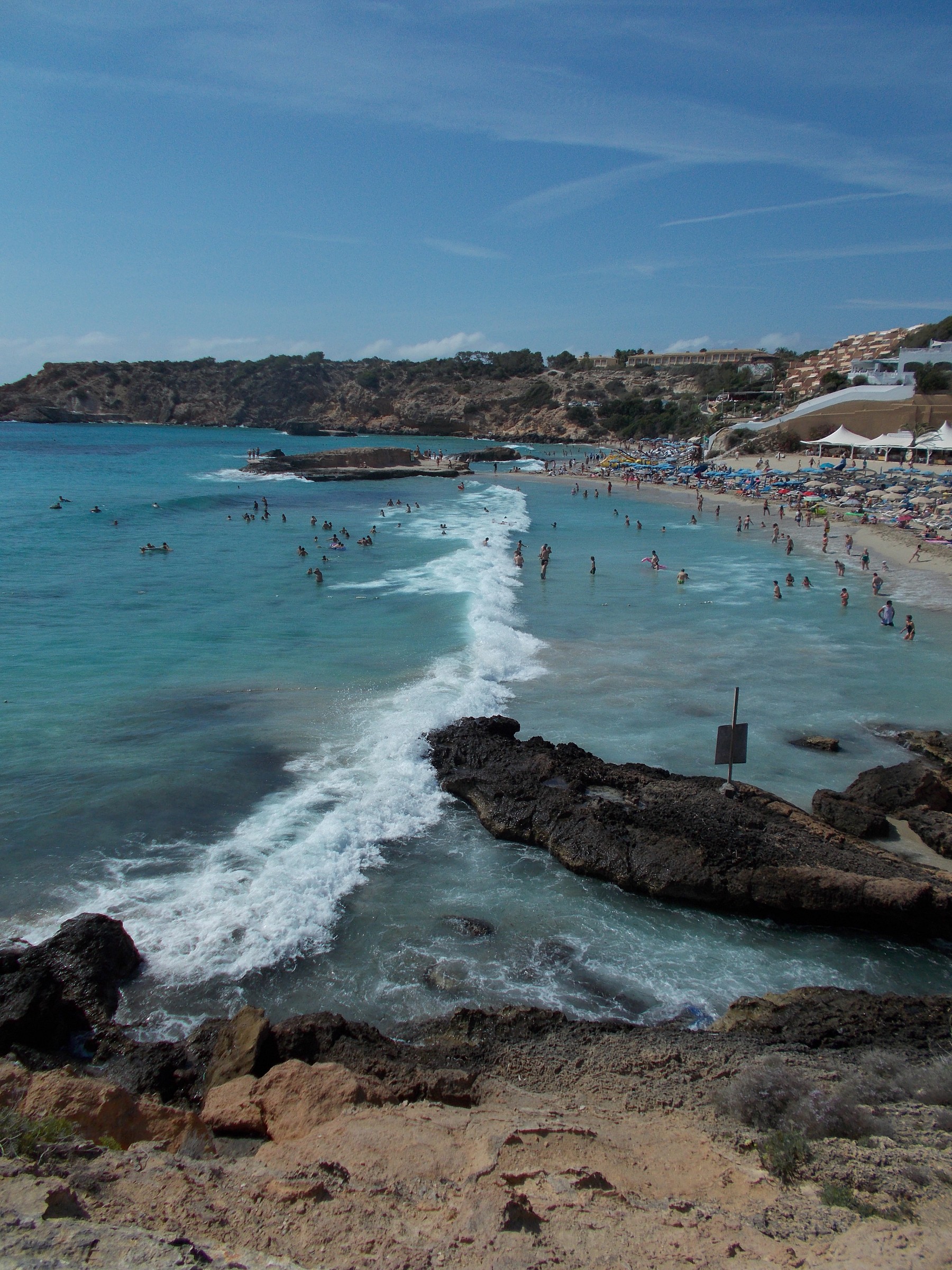 Ariva la hola - Ibiza Cala Tarida