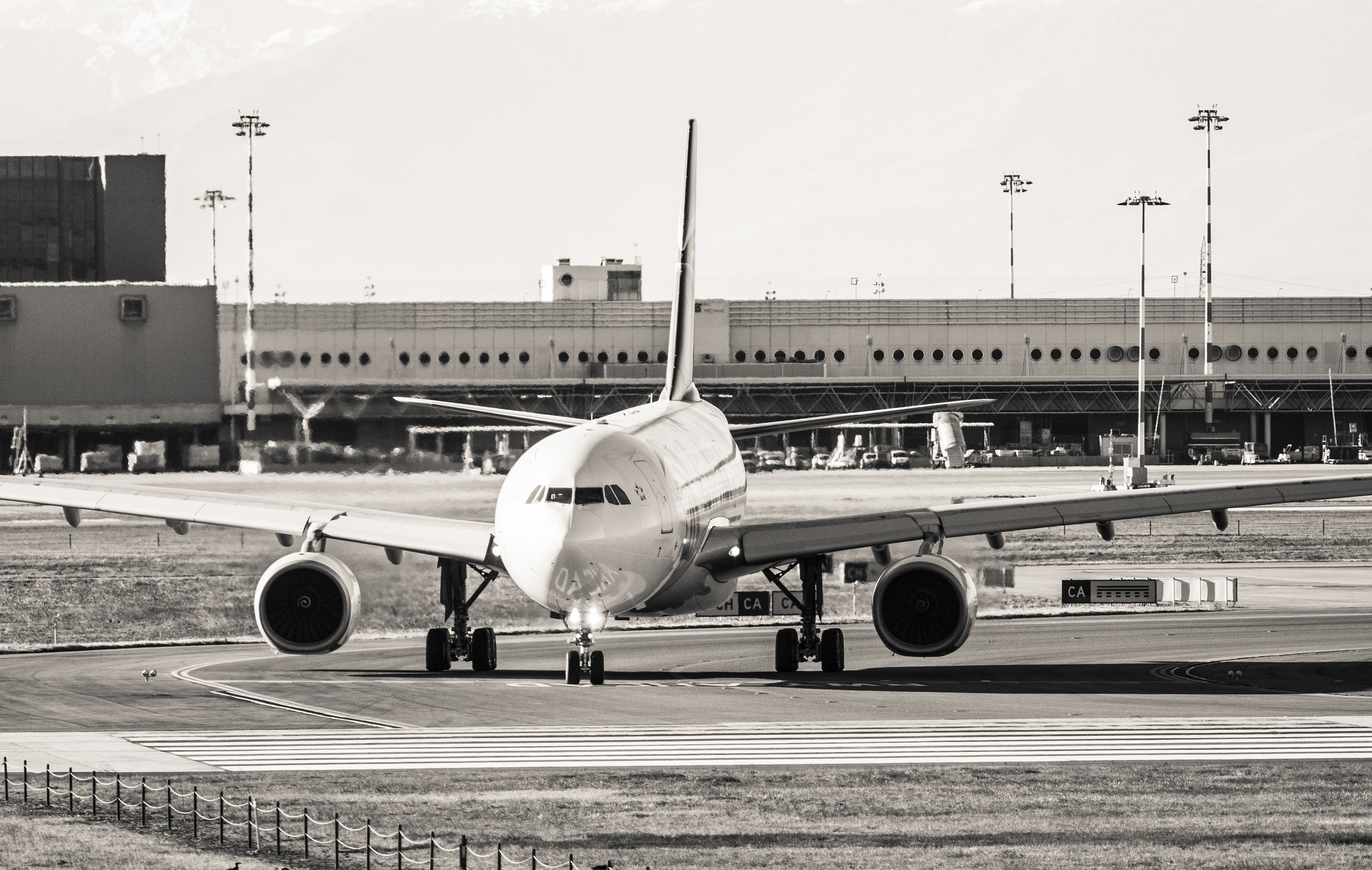 Egyptair A330-200 (mxp)