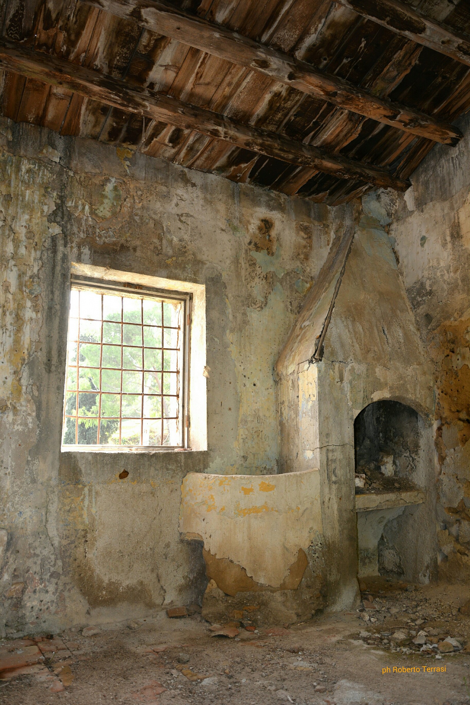 A window in the passes