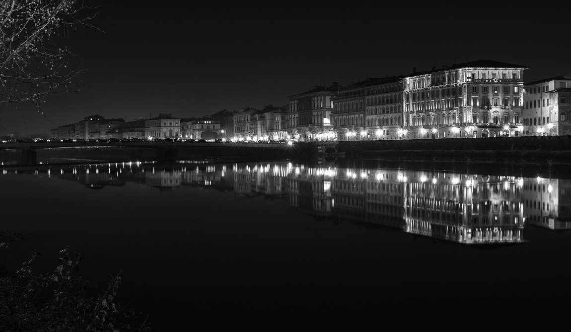 Lungarno Amerigo Vespucci - Florence