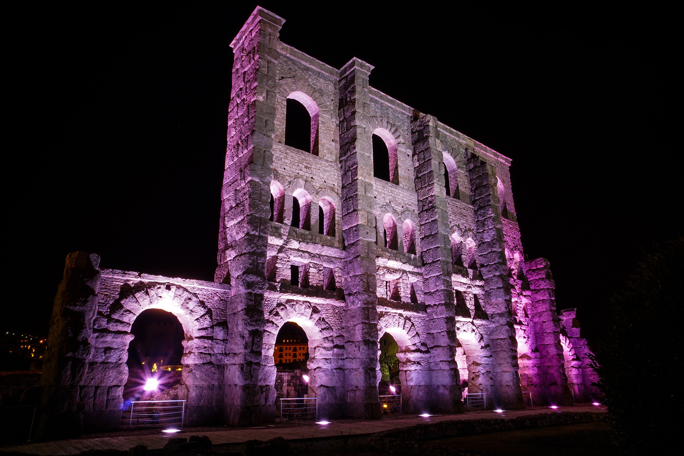 Anfiteatro Romano pink