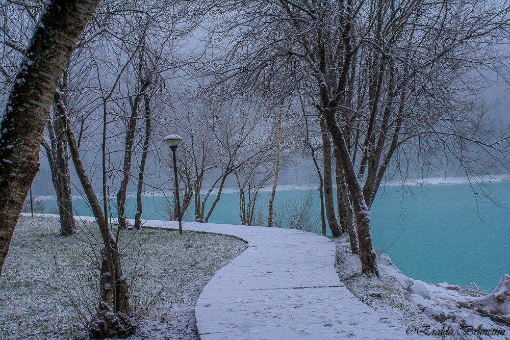 Barcis Lake (pn) poetry winter